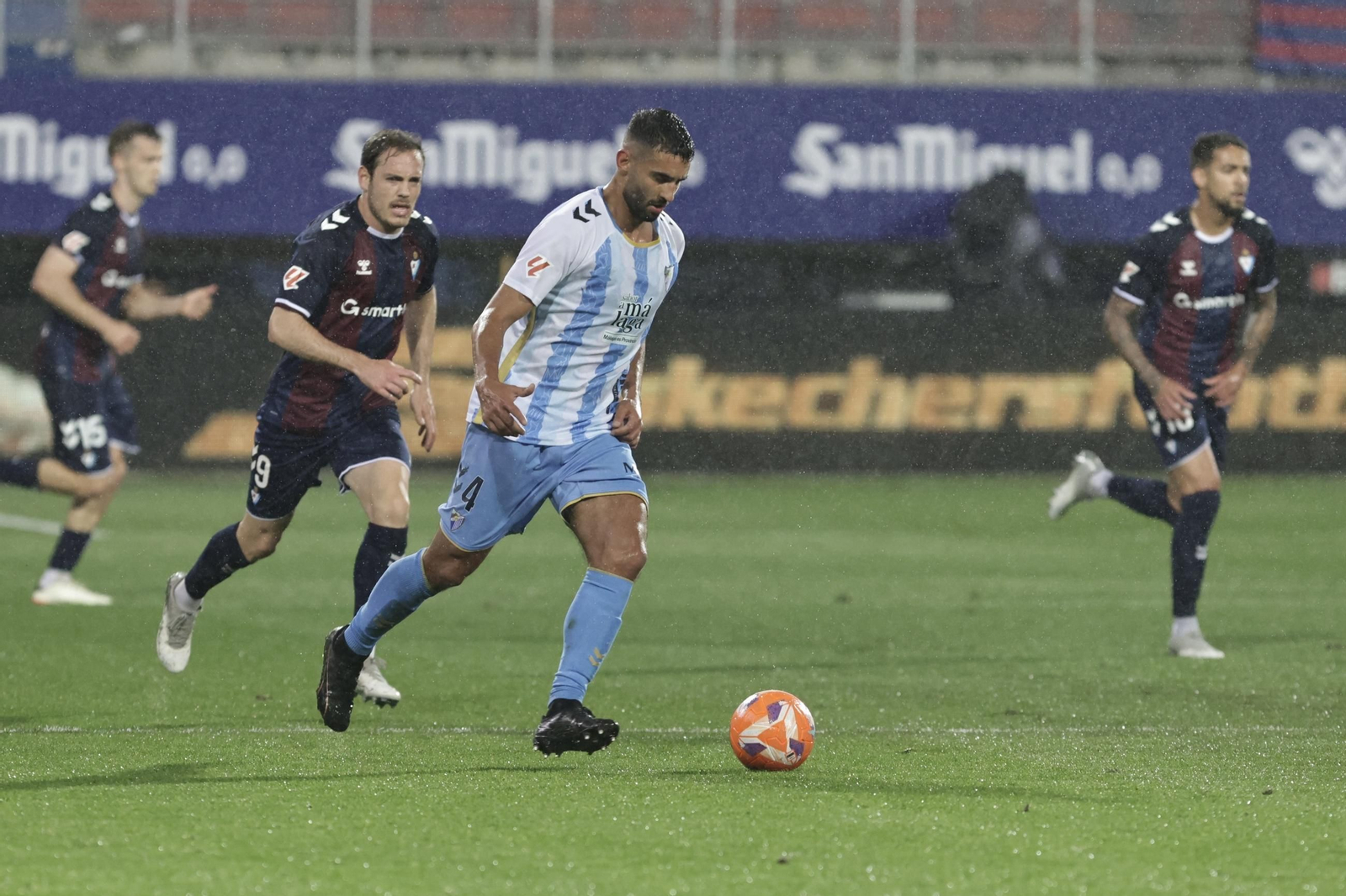 El Eibar-Málaga CF, en fotos