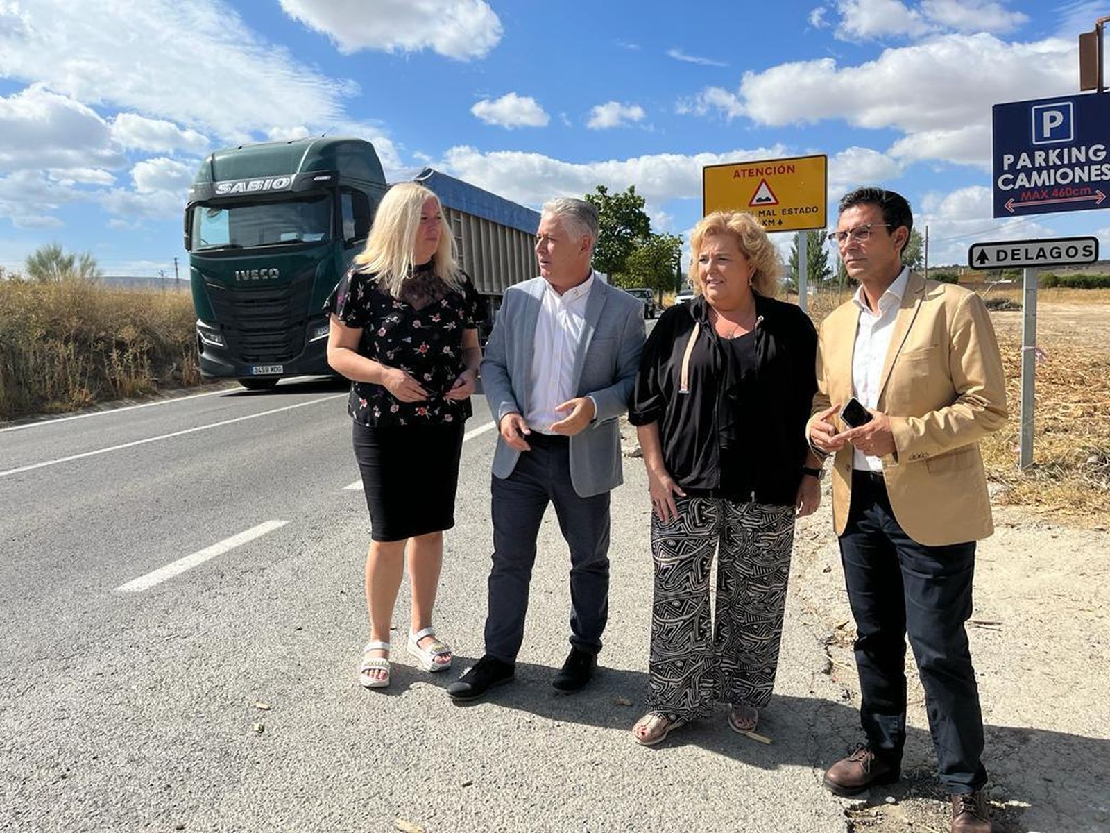 Diputados del grupo socialista de la Diputación y el alcalde de La Malahá