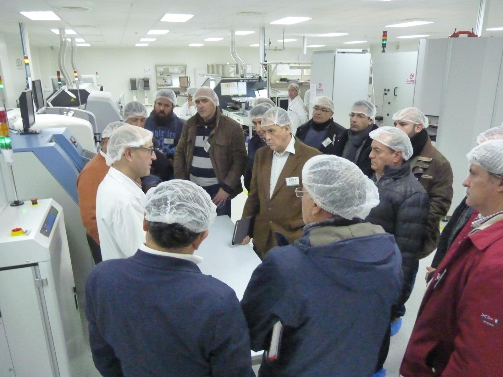 Instalaciones de LEC en Barbate durante una visita.