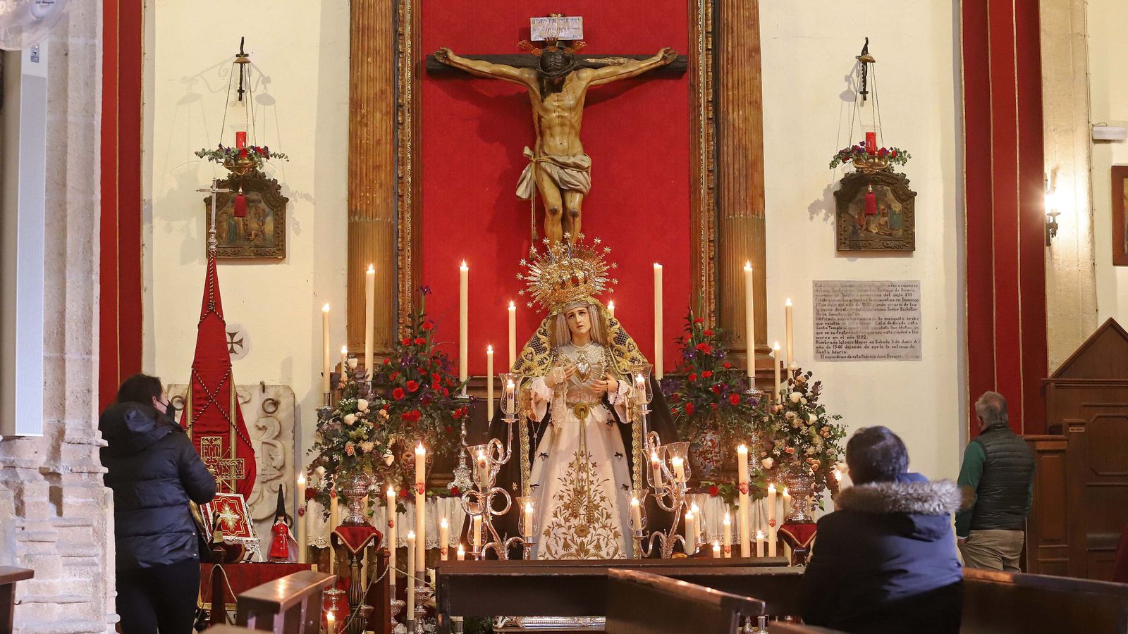 Fotos del Martes Santo en Tarifa: La Salud