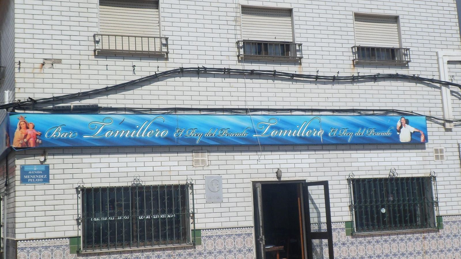 Bar restaurante Hermanos Tomillero, en la Atunara.