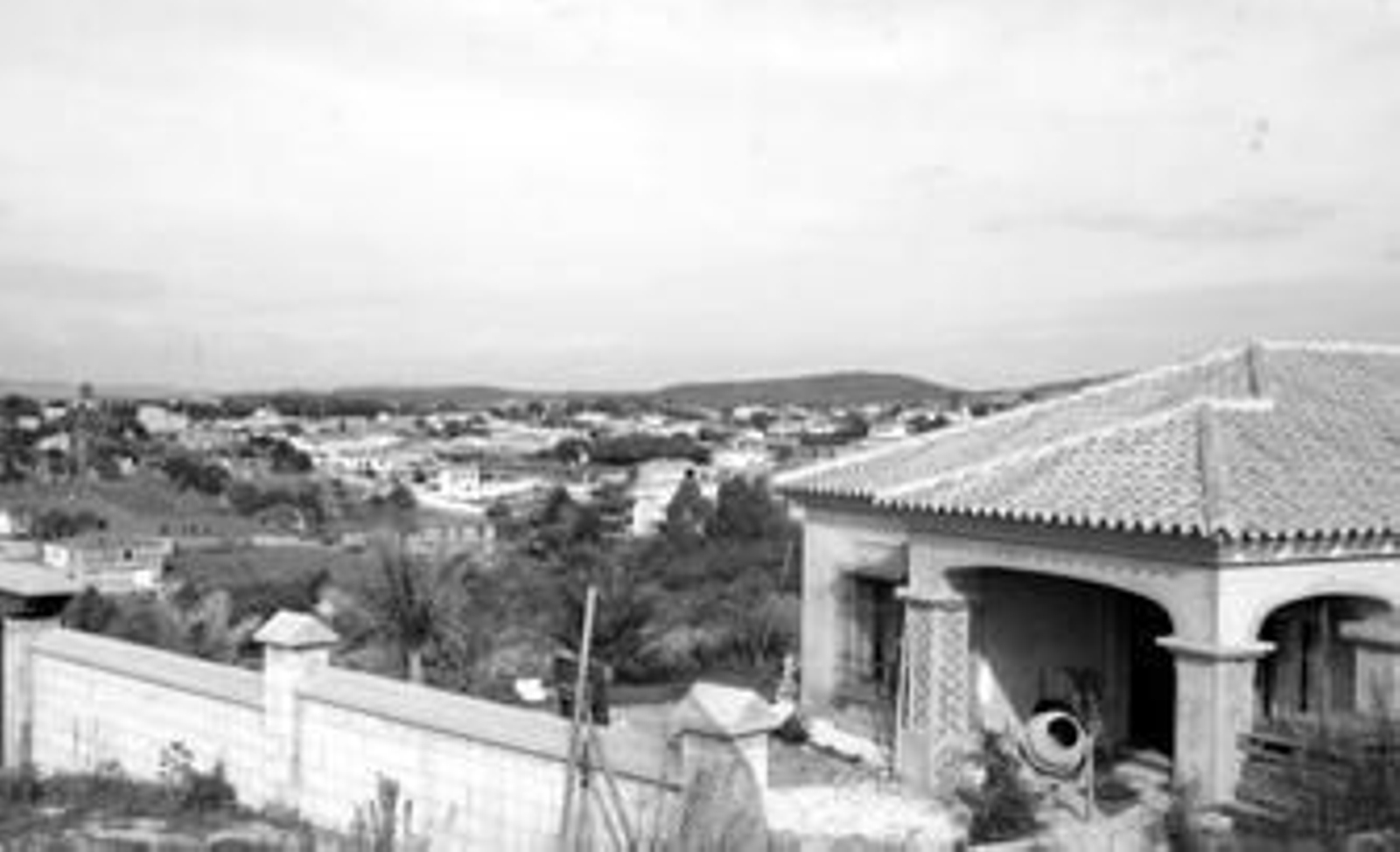 Una casa a medio construir en una de las parcelas de El Albarracín, en una imagen tomada el pasado viernes.