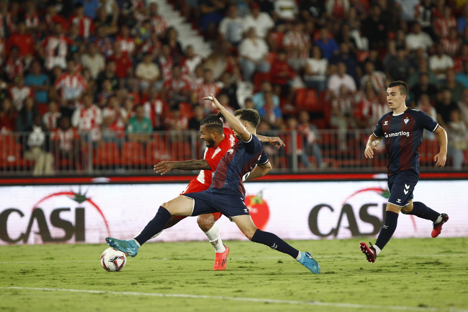 Las imágenes del partido de fútbol U.D. Almería-S.D. Eibar