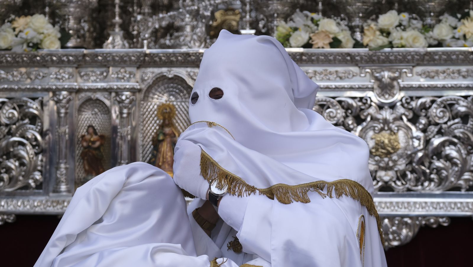 Fotogalería procesión de la Santa Cena. Semana Santa de Almería 2022.