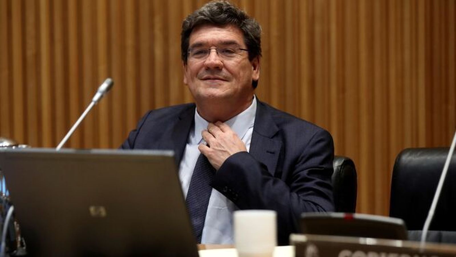 Jose Escrivá en el parlamento