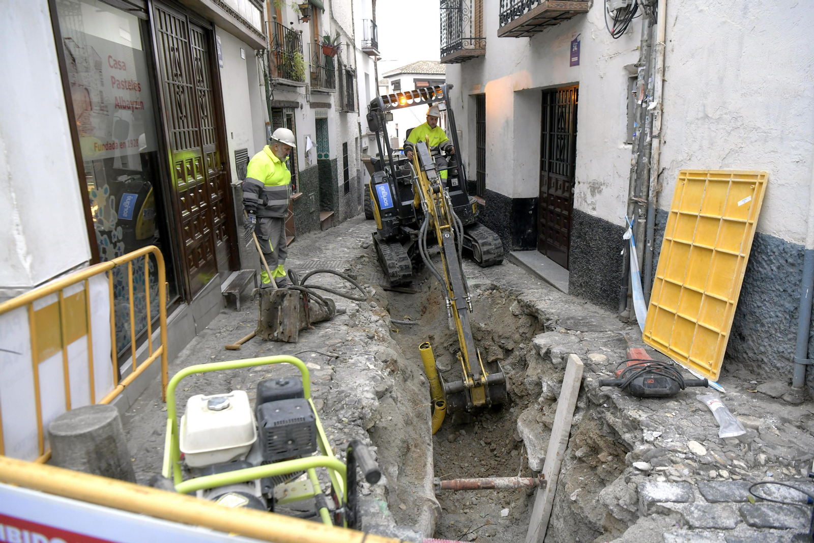 De la Cuesta Alhacaba a San Nicolás, obras en imágenes