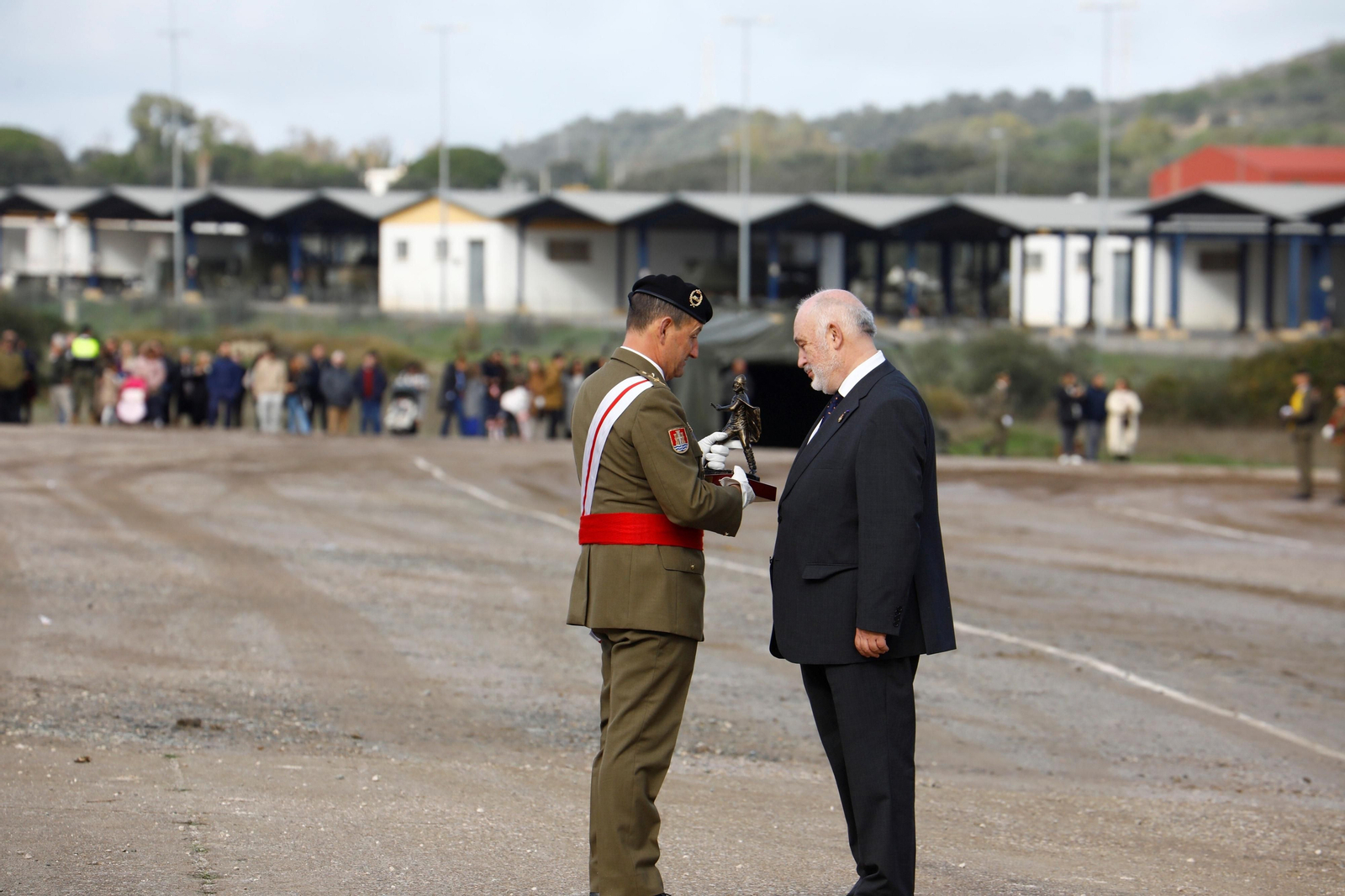 La Brigada Guzmán el Bueno X celebra el día de la Inmaculada en Cerro Muriano, en imágenes