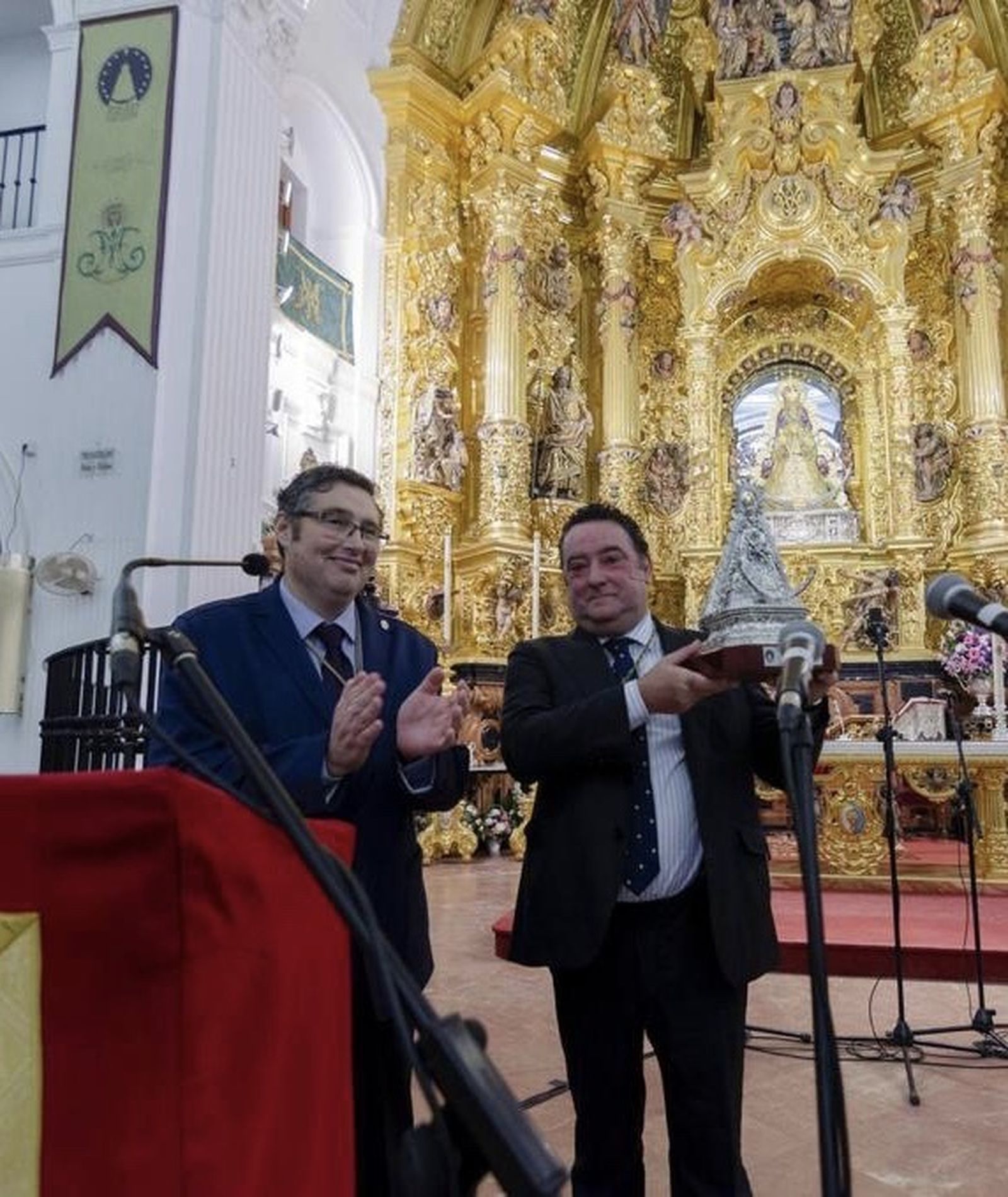 Juan Ignacio Reales junto a Rafael González-Serna.