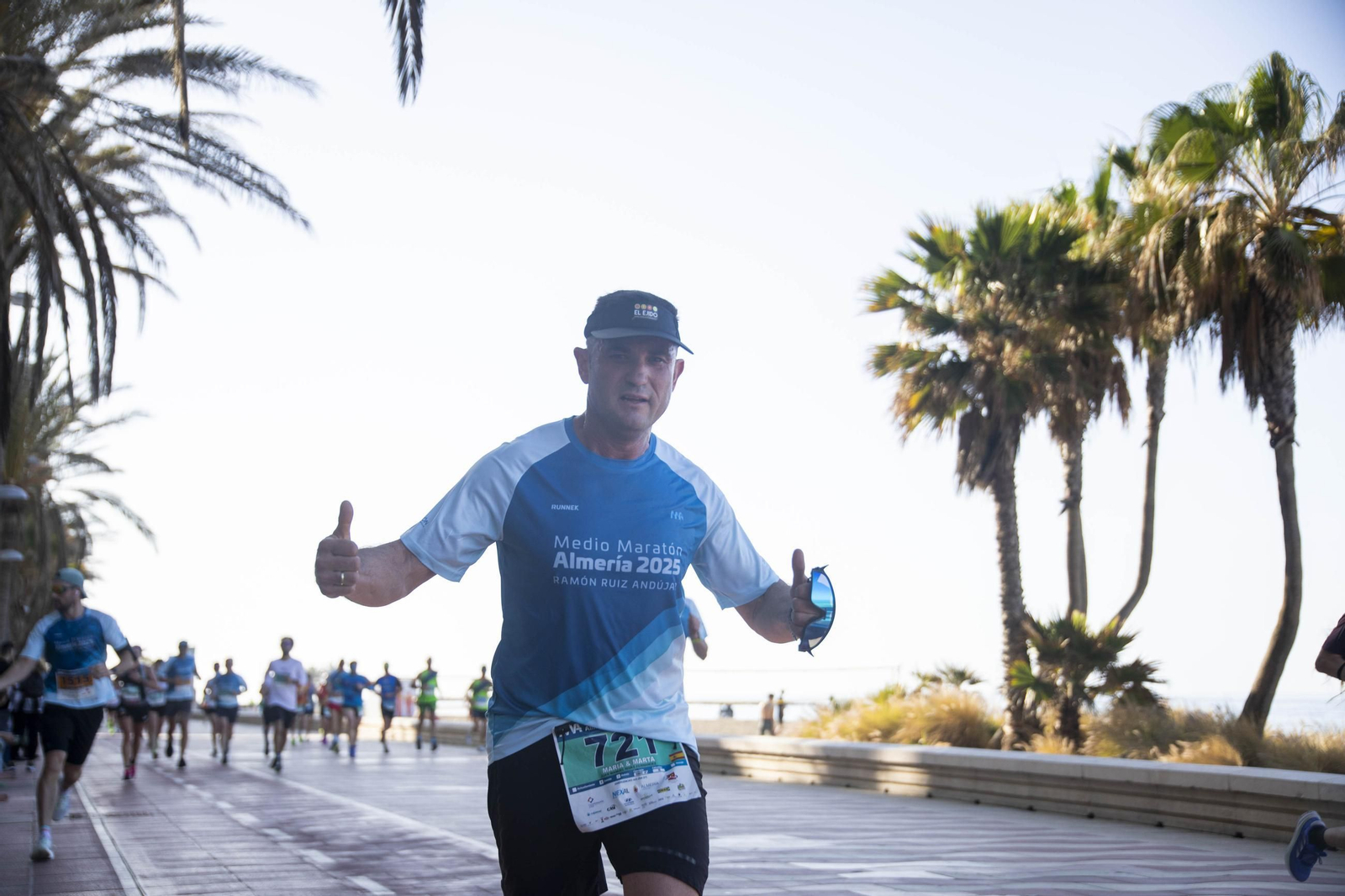El Medio Maratón de Almería 2025, en imágenes