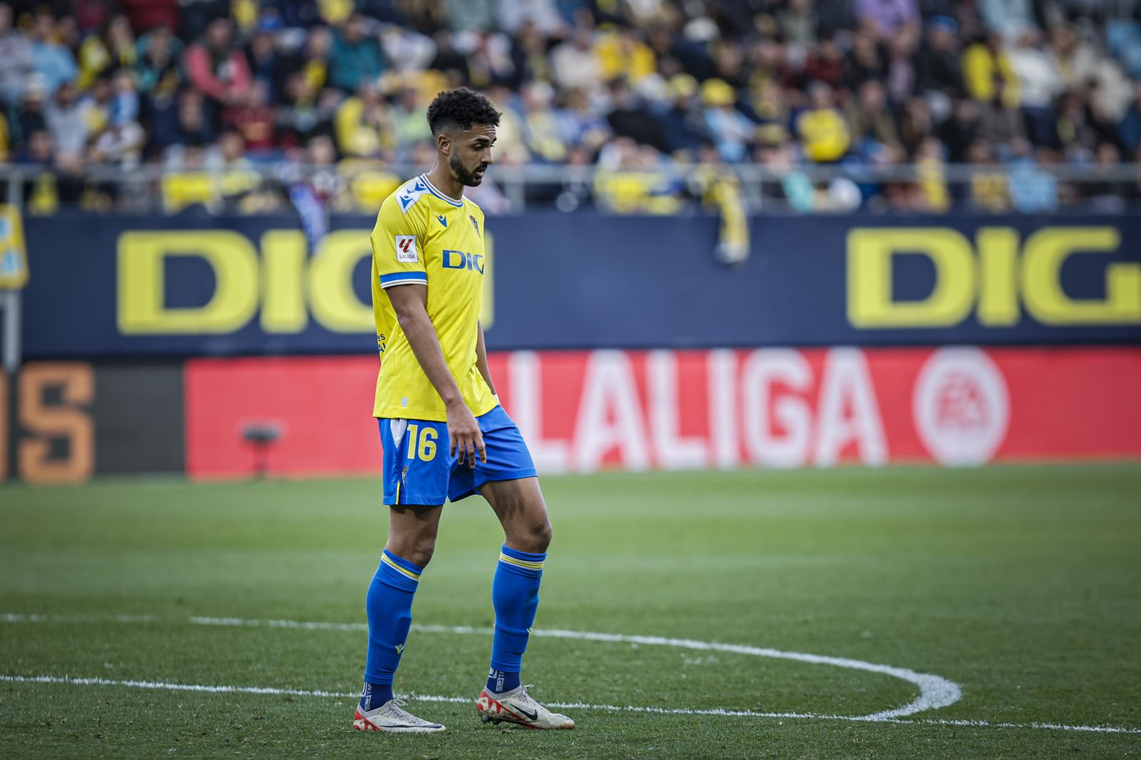 Partido de fútbol Cádiz CF - Valencia CF