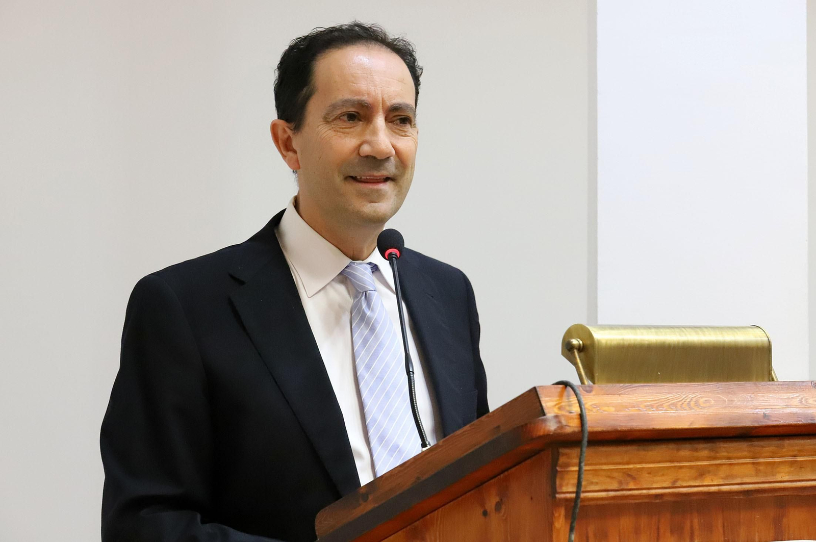 Imágenes del ingreso del Doctor D. Juan Bayo Calero en la Academia de las Ciencias, Artes y Letras