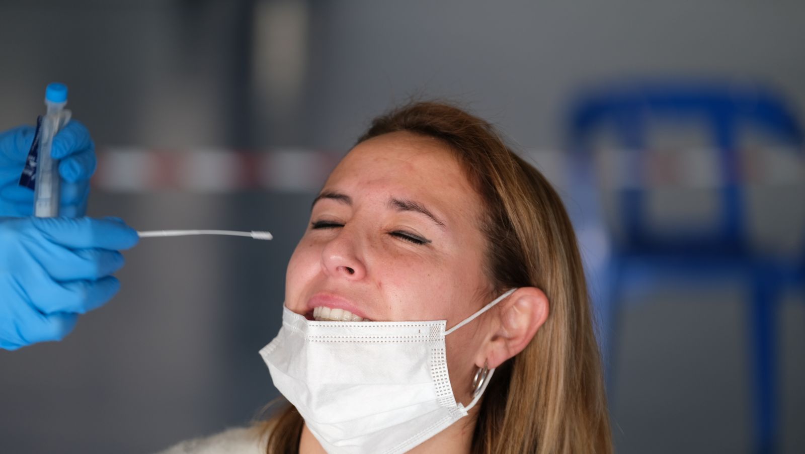 Fotogalería cribado test antígenos COVID-19 en Berja. Almería