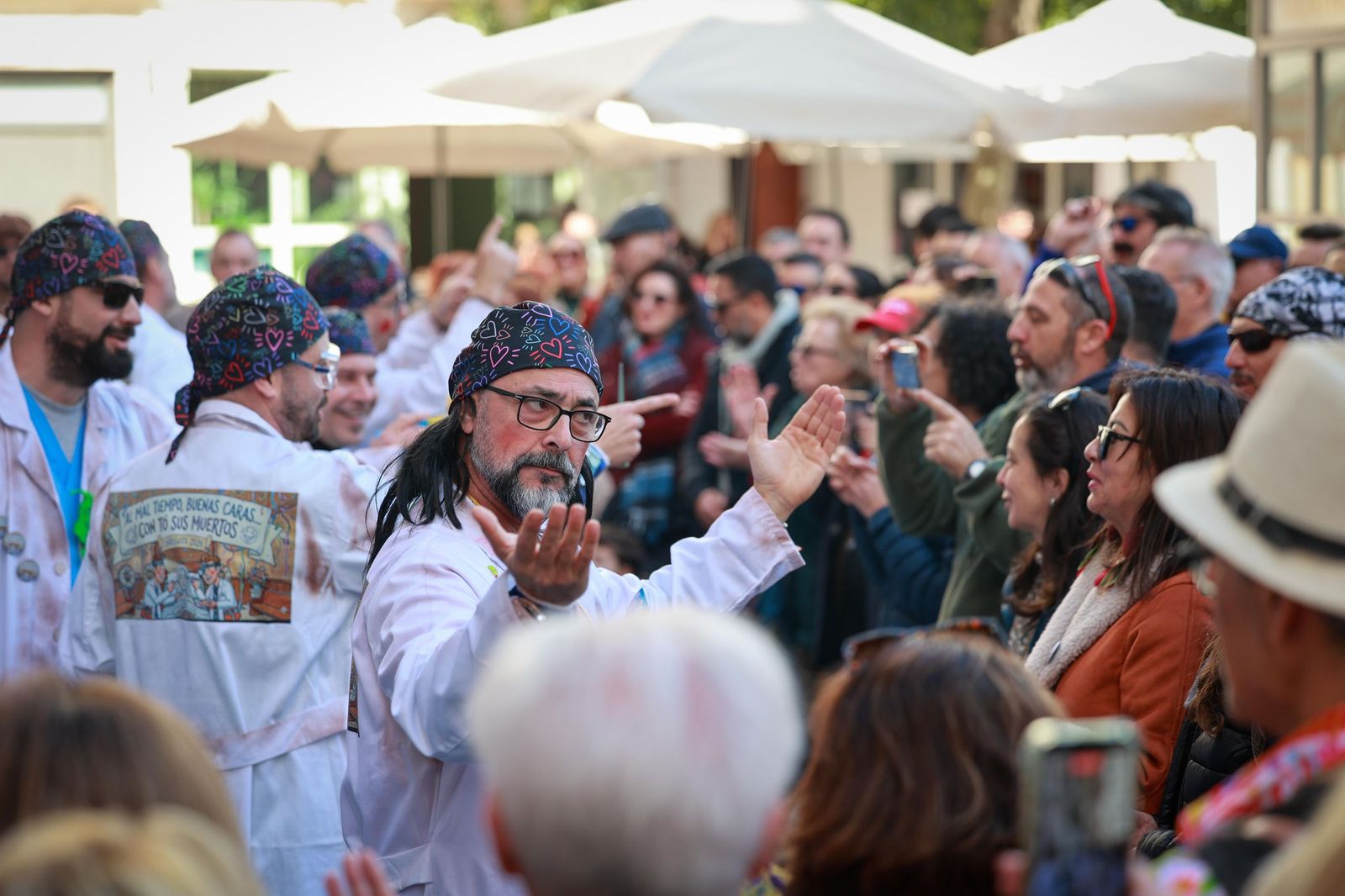 Las mejores imágenes del domingo de Carnaval de Cádiz 2026