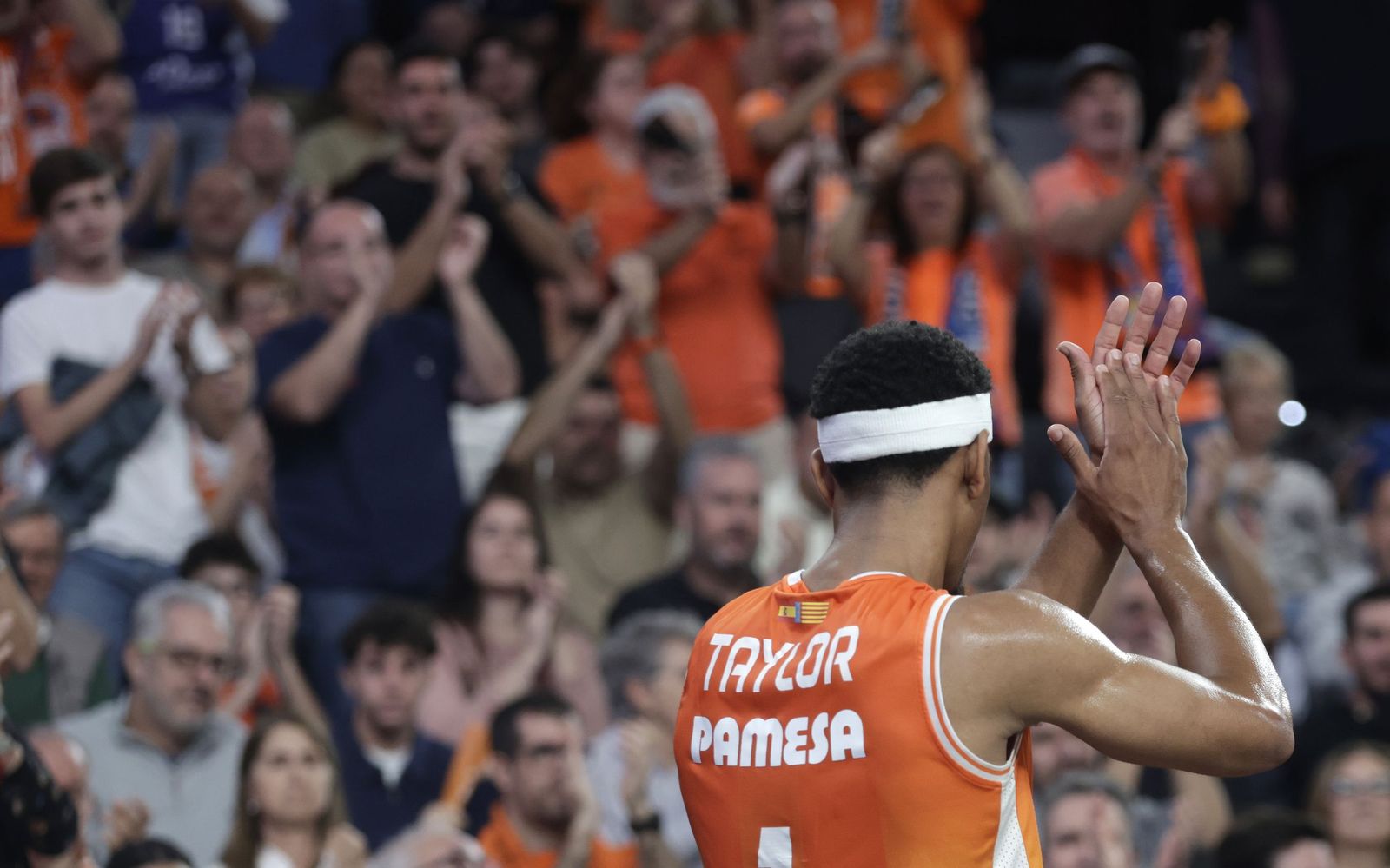 Taylor, con Valencia.