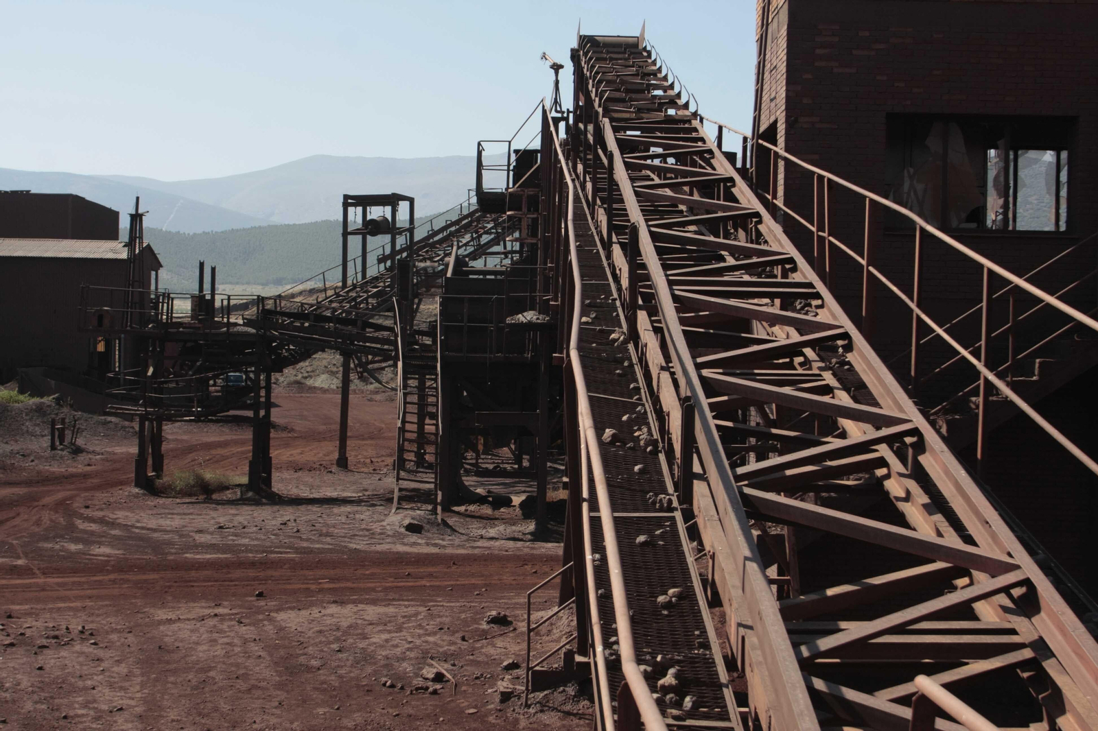 Maquinaria de las Minas de Alquife.
