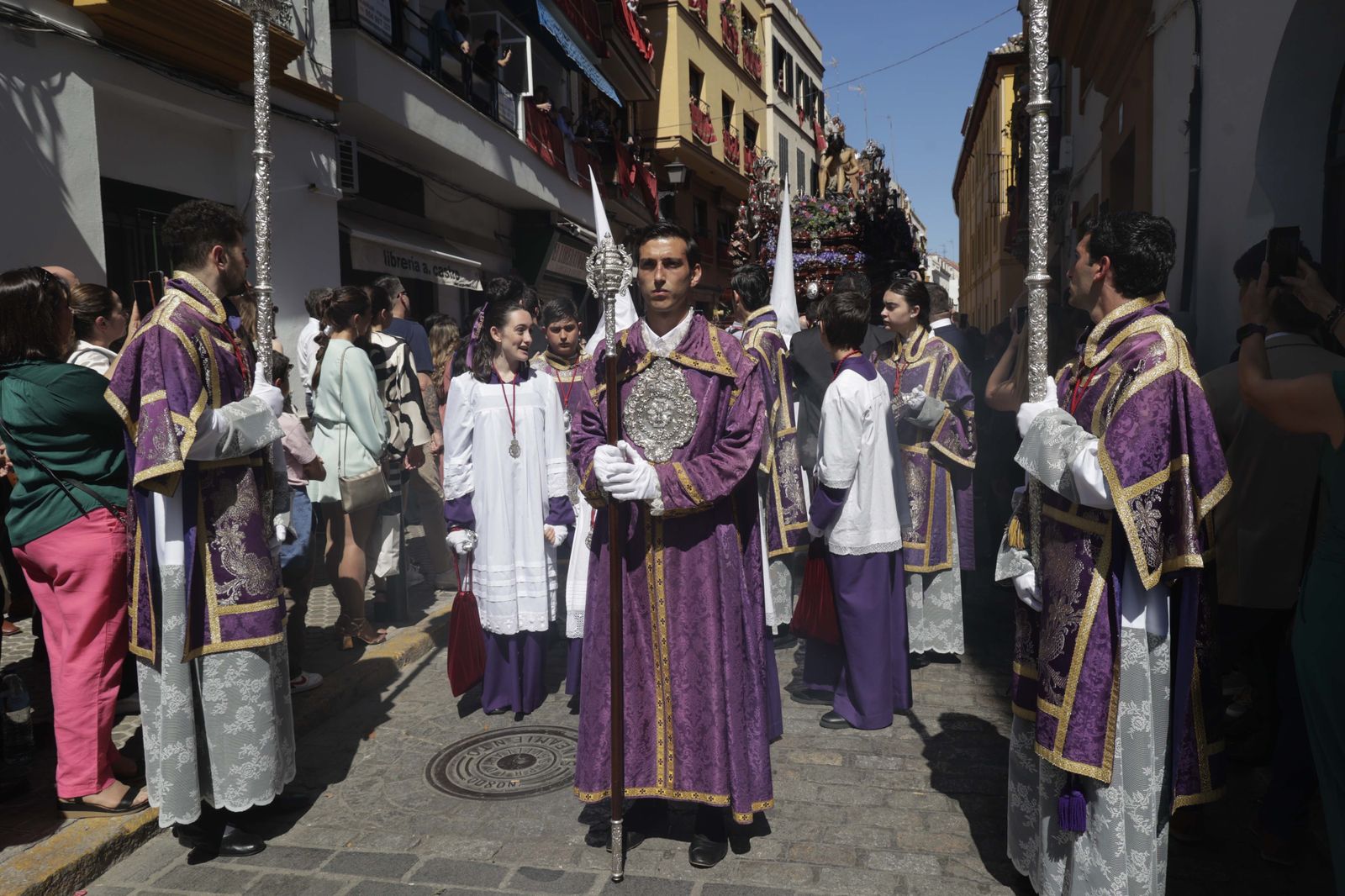 La salida de la Hermandad de la Sagrada Cena en imágenes