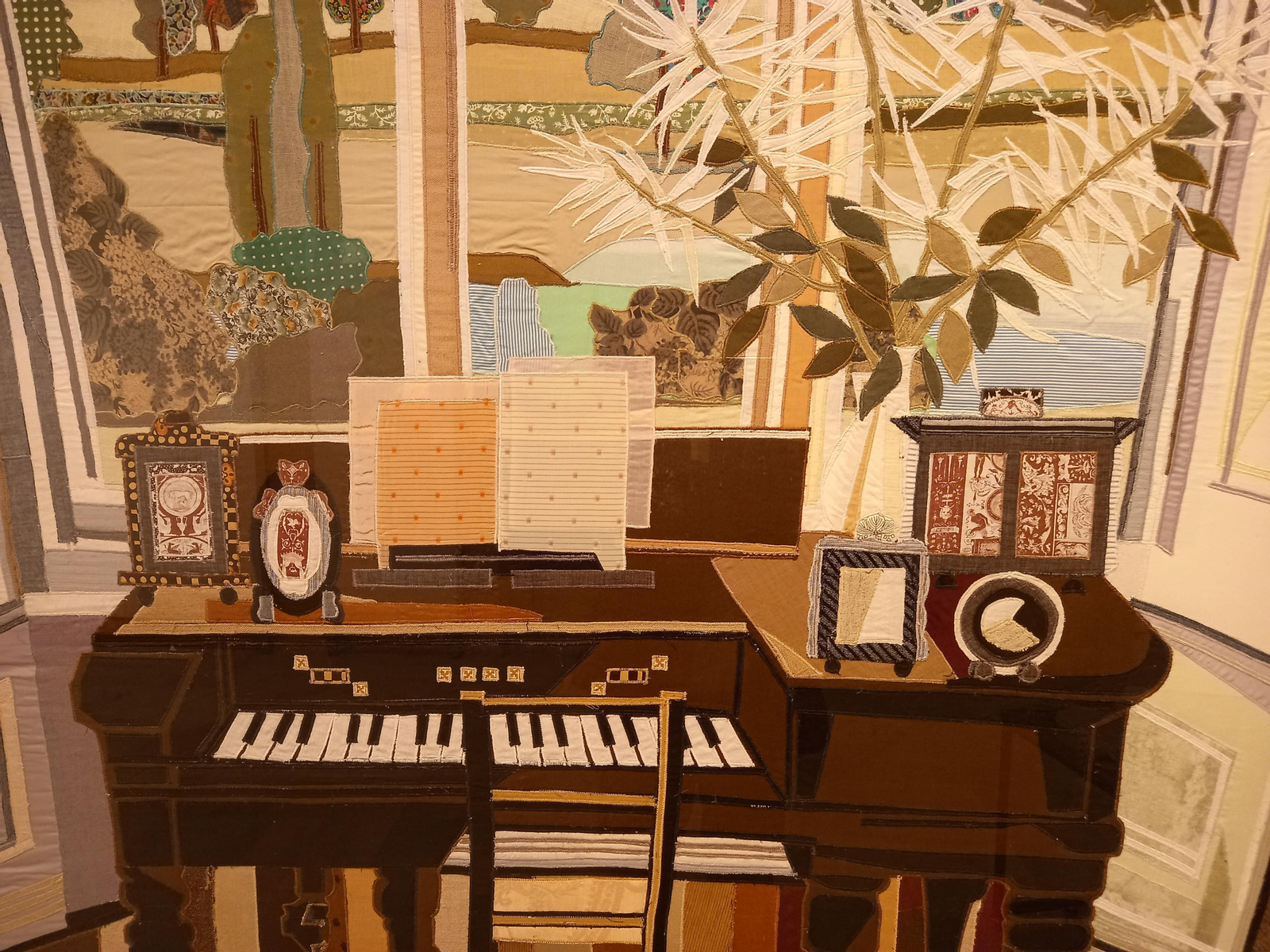 Obra de la exposición 'Patchwork, arte textil',  de la artista Curra Márquez.