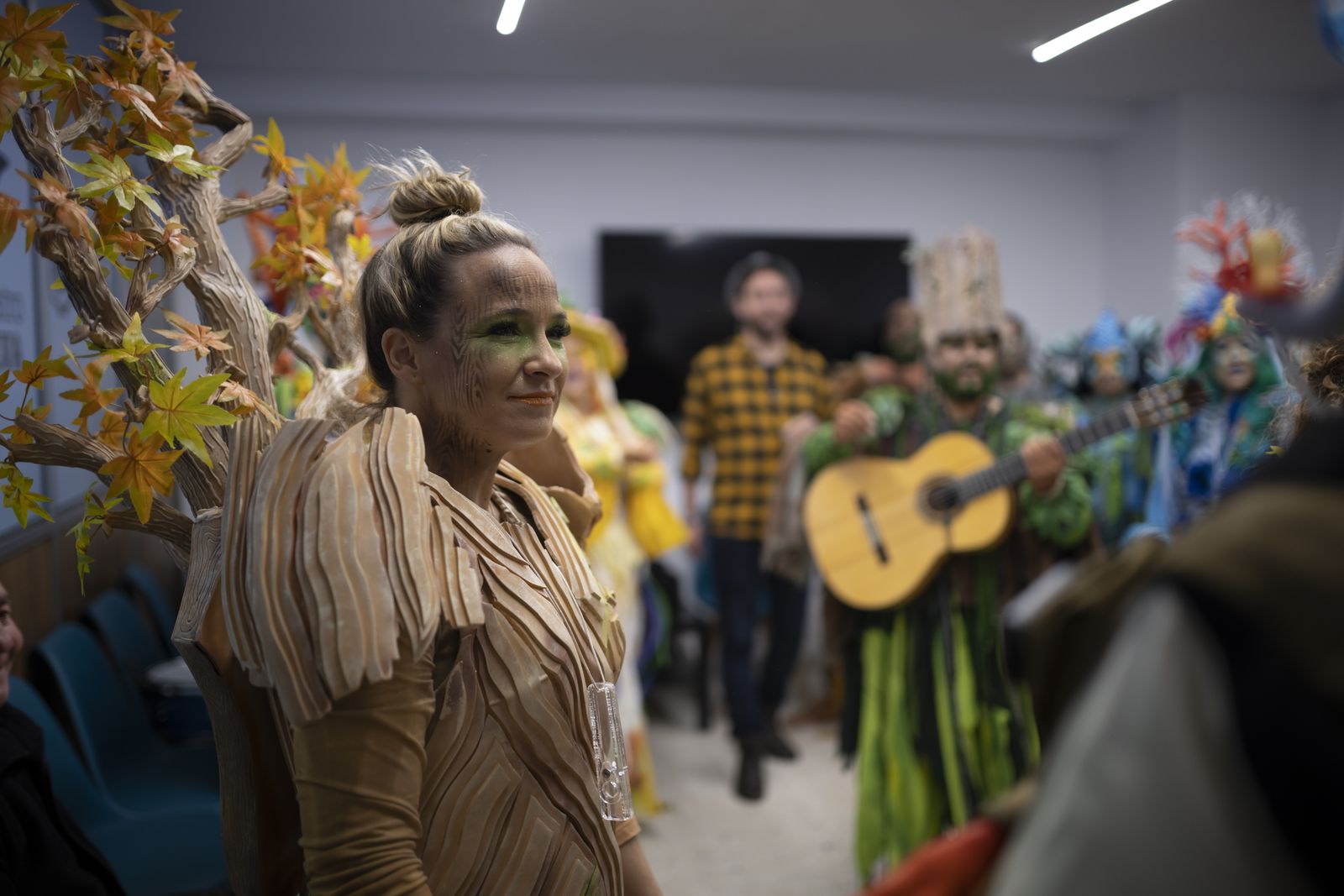 Imágenes de la actuación de la comparsa de Huelva "La vieja verde" en el Carnaval Colombino