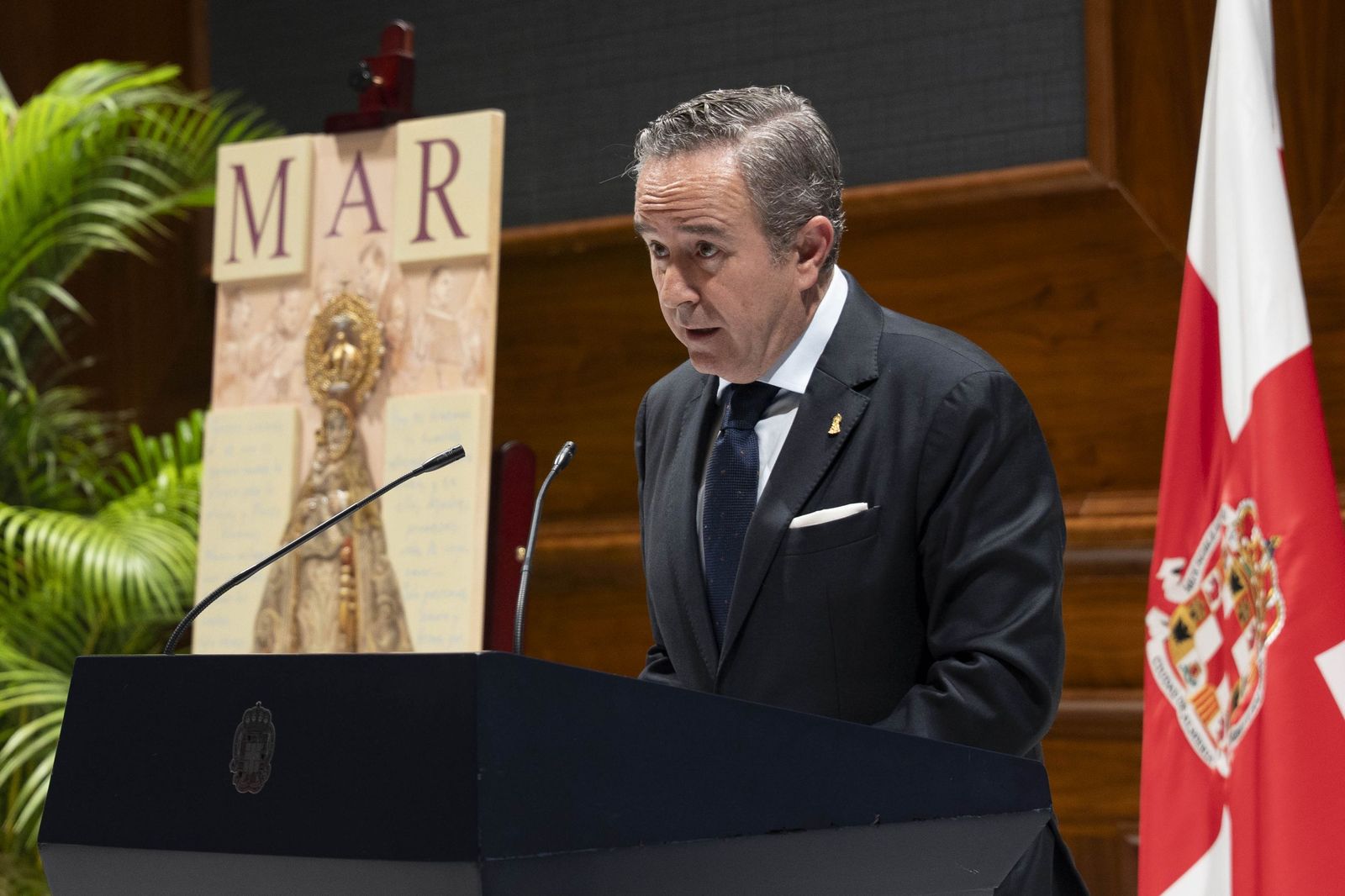 Almería celebra los grandes aniversarios de la Virgen del Mar: 525 años de su aparición y 75 de su coronación, en imágenes
