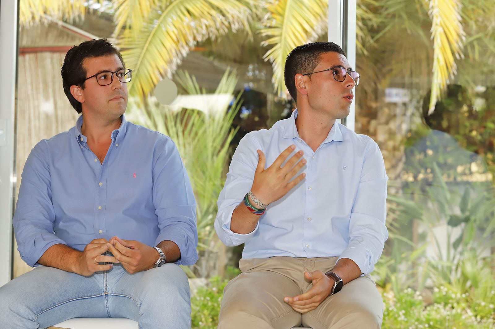 Imágenes del debate de "La Noche de los Frutos Rojos"