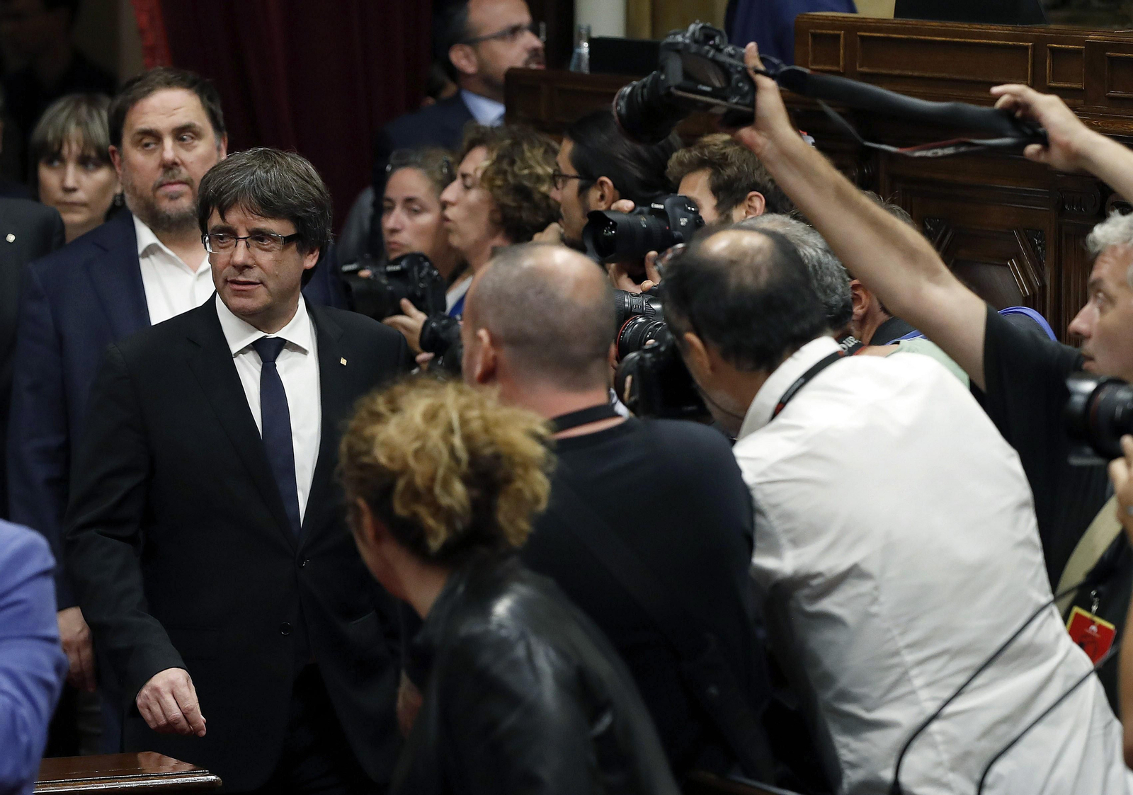 La declaración de la independencia catalana "en suspenso", en imágenes