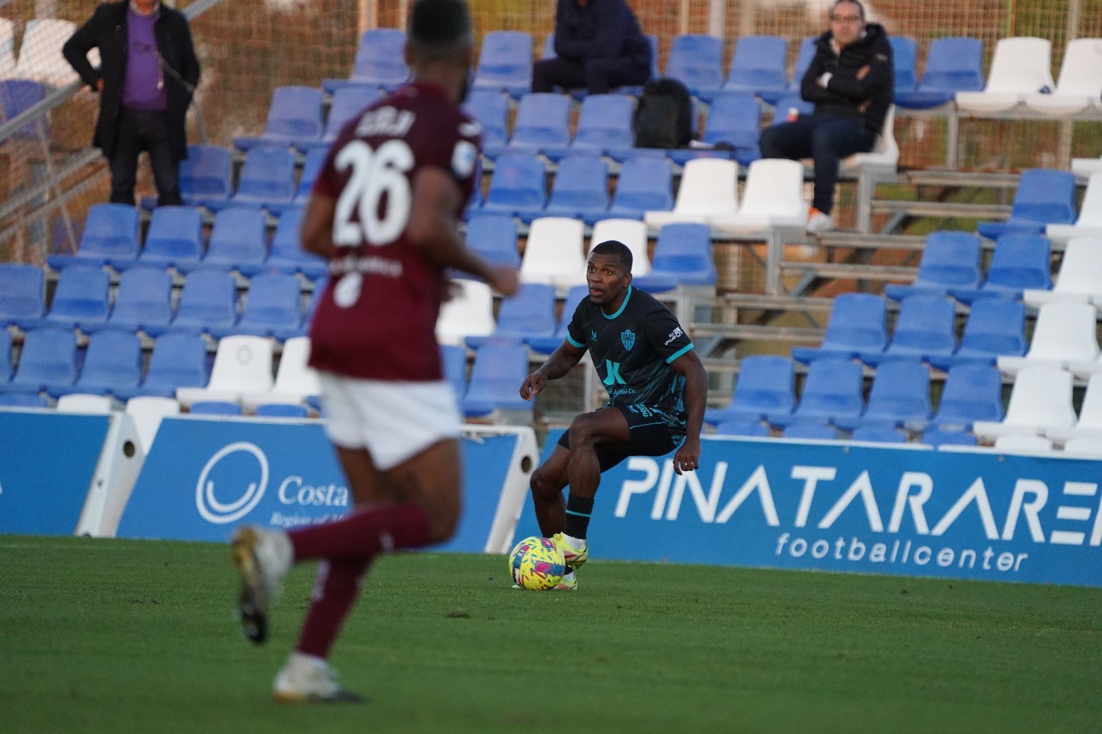 Las fotos del primer encuentro de la historia del Almería ante un rival italiano