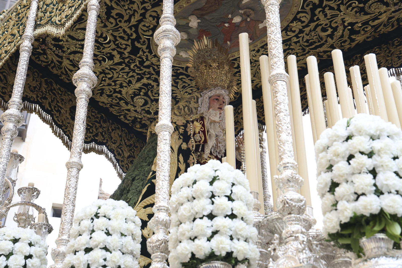 Las Penas en el Martes Santo de Málaga, en fotos