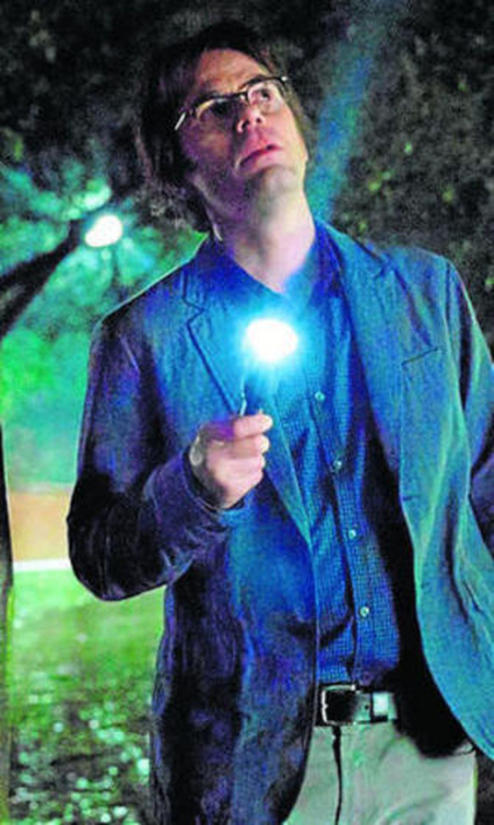 Billy Burke en la serie 'Zoo'.