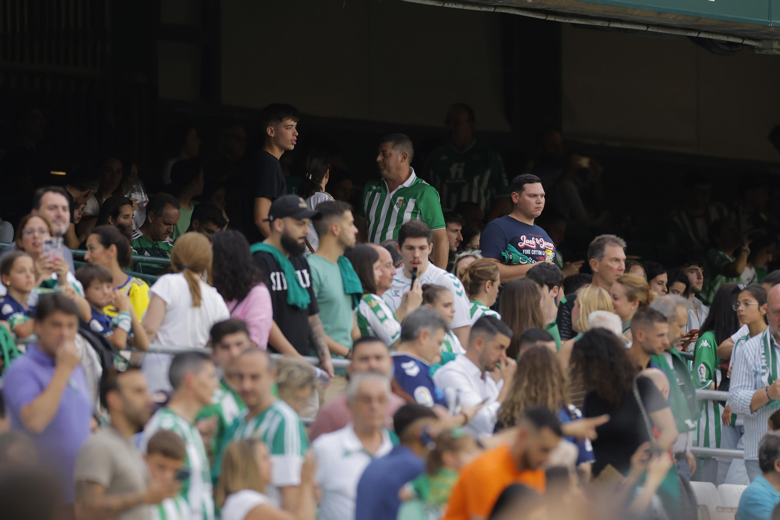 Búscate en las fotos de la despedida de Joaquín