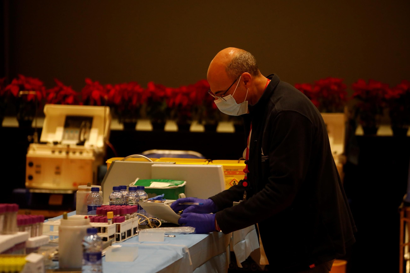 El maratón de la donación de sangre para salvar vidas por Navidad en Córdoba, en imágenes