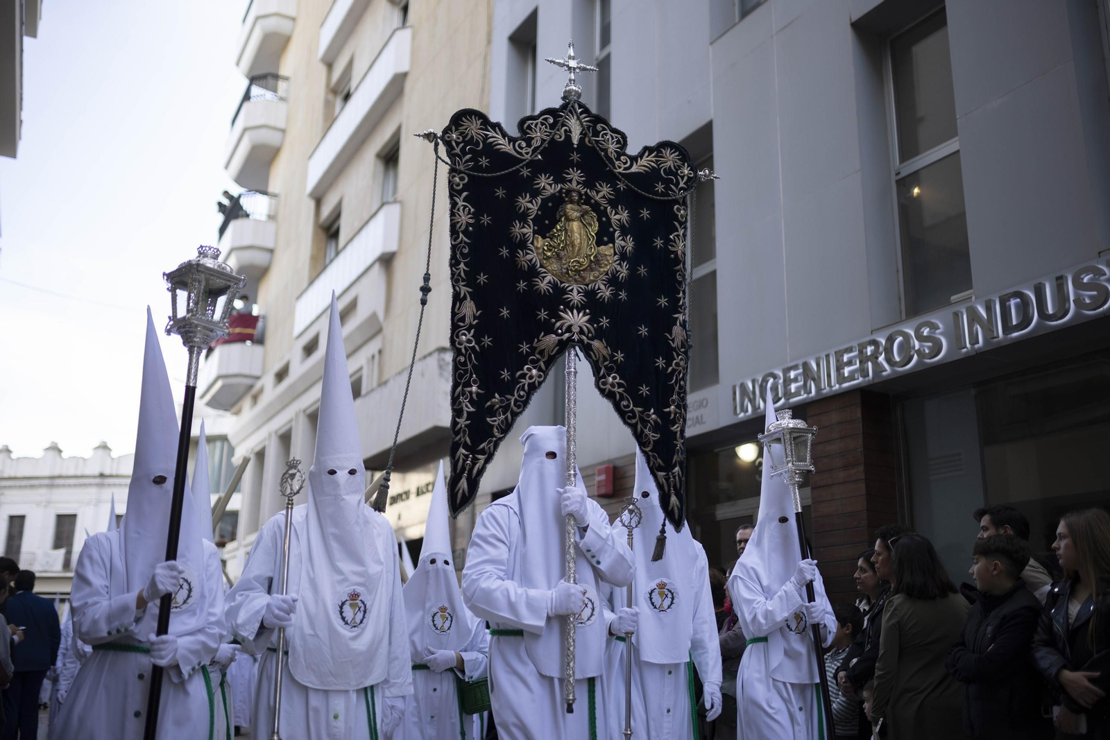 Jueves Santo: Hermandad de la Oración en el Huerto