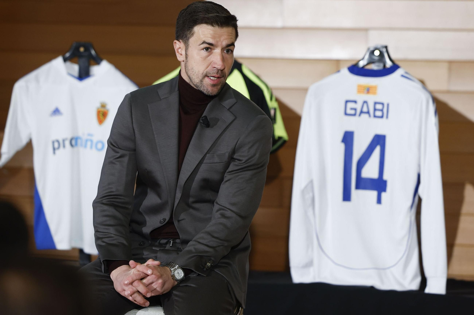 Gabi Fernández, entrenador destituido en el Real Zaragoza