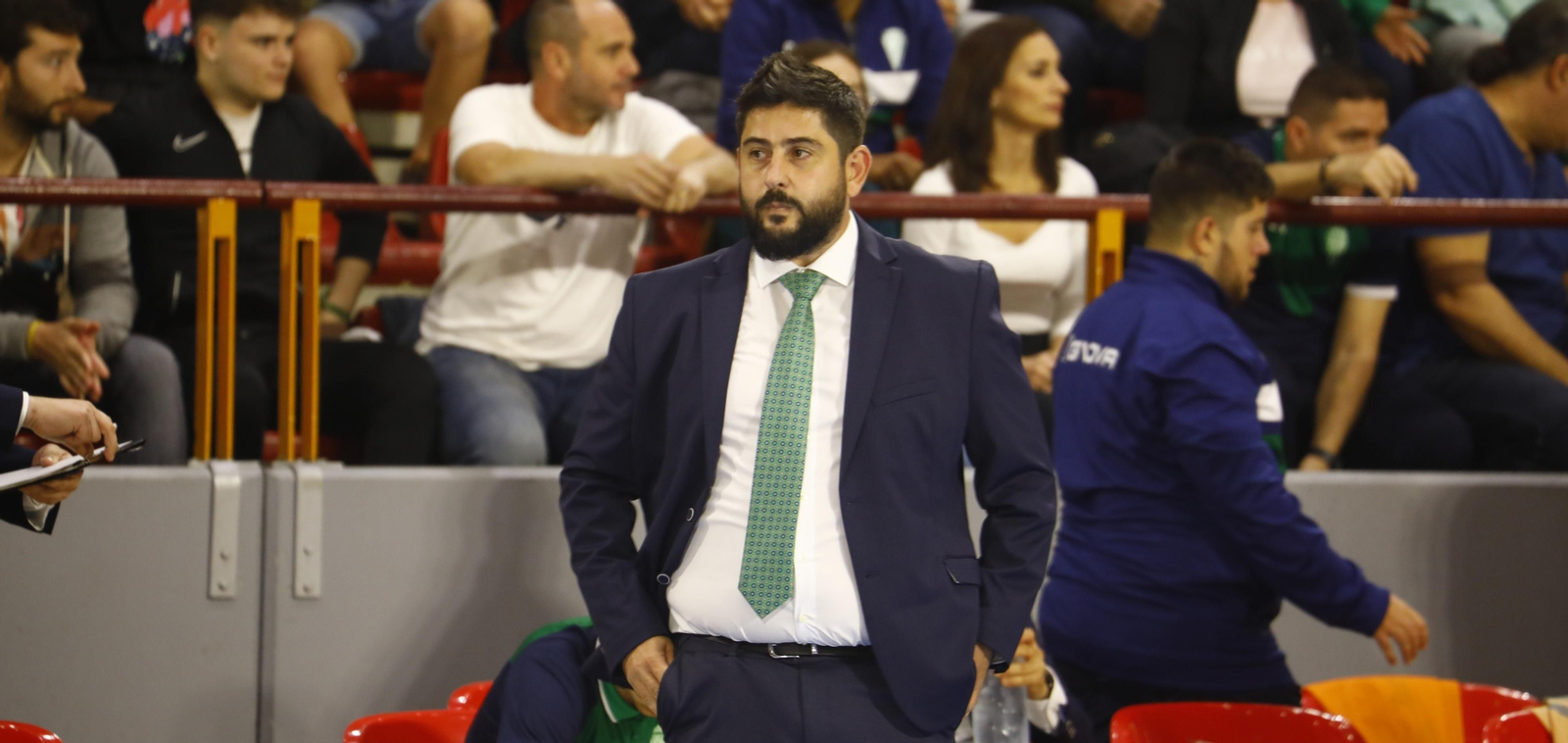 Josan González, en el inicio del encuentro.