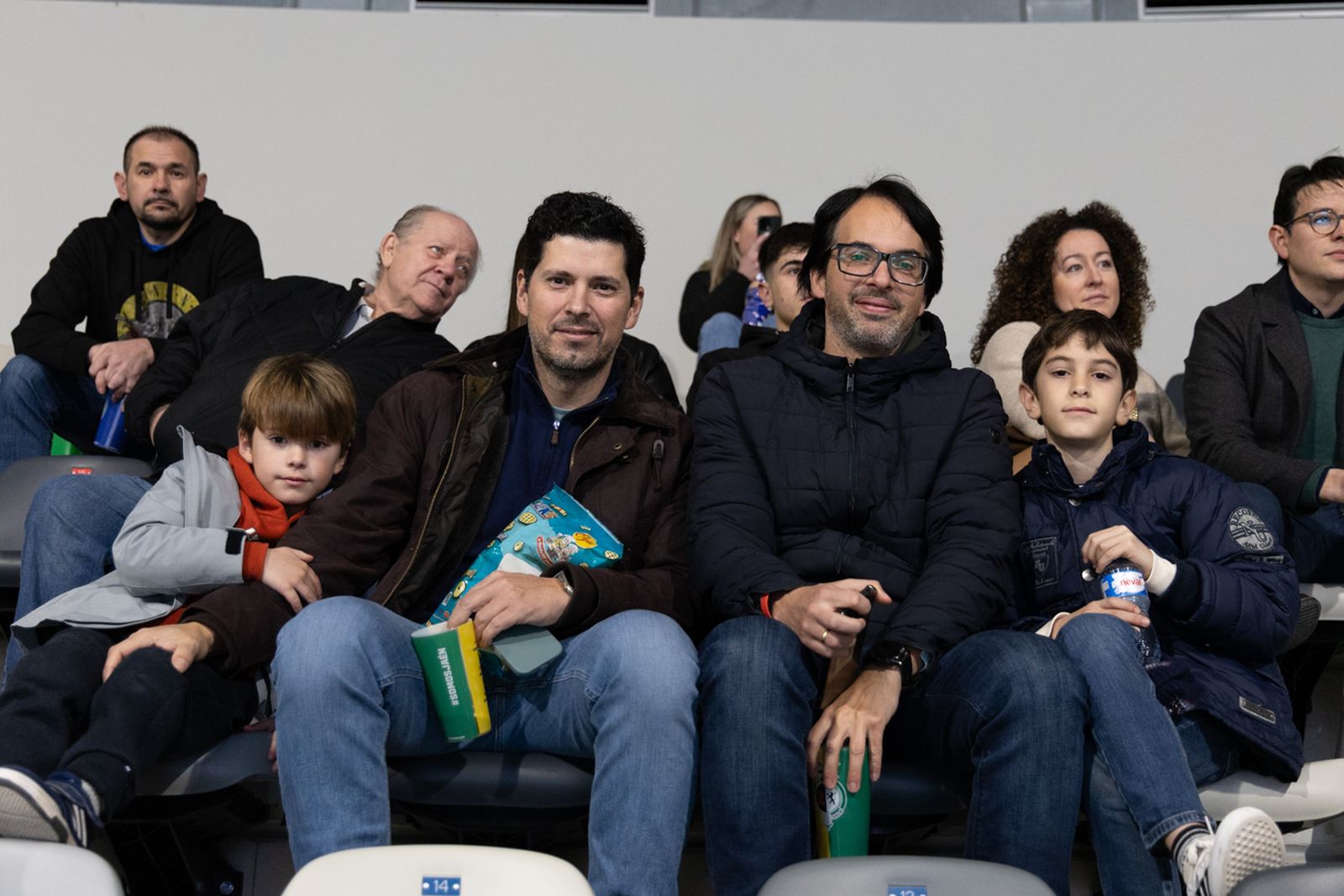 Las mejores imágenes del espectacular encuentro entre Jaén Paraíso Interior FS y Barça (3-3)