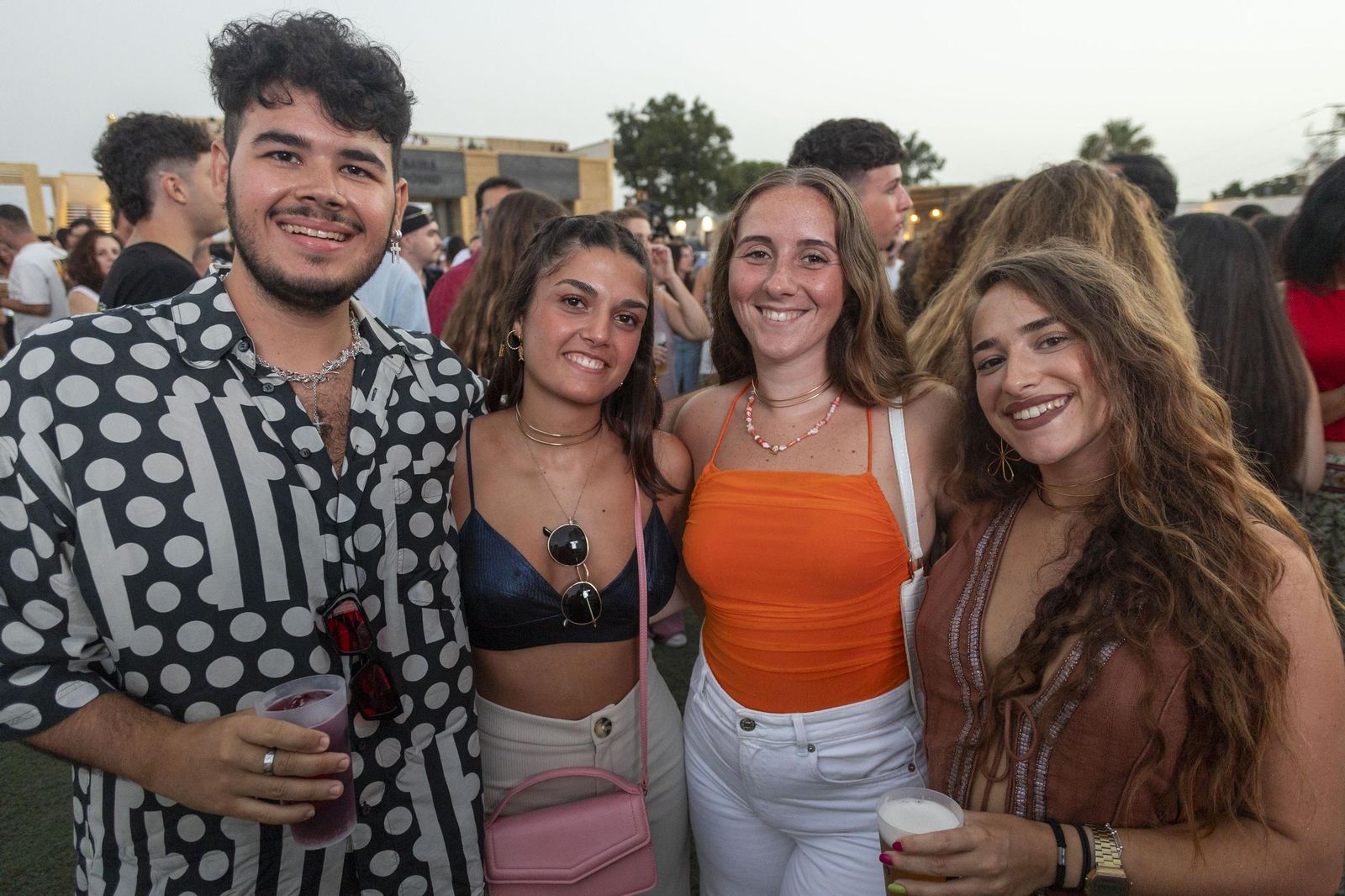 Búscate en las imágenes del concierto de La Plazuela en Bahía Sound