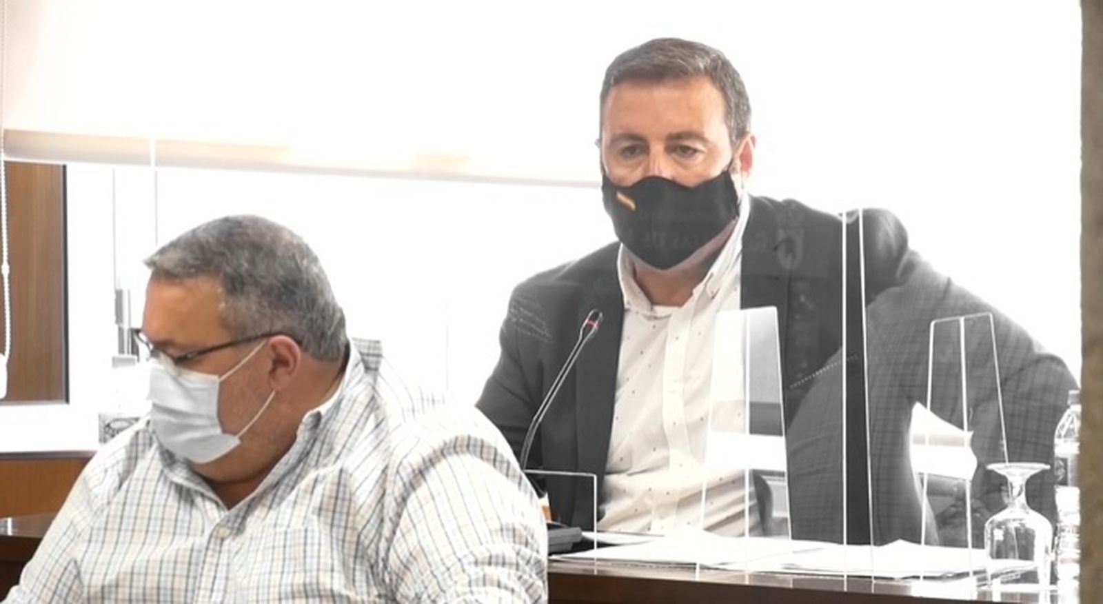 Manolo García (PSOE) y Pepe Montoya (Cs), durante el Pleno de este martes.