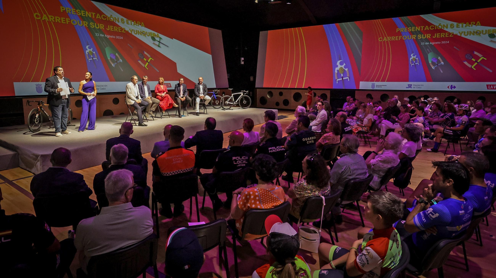 Imágenes de la presentación en Jerez de la 6ª etapa de La Vuelta Ciclista a España