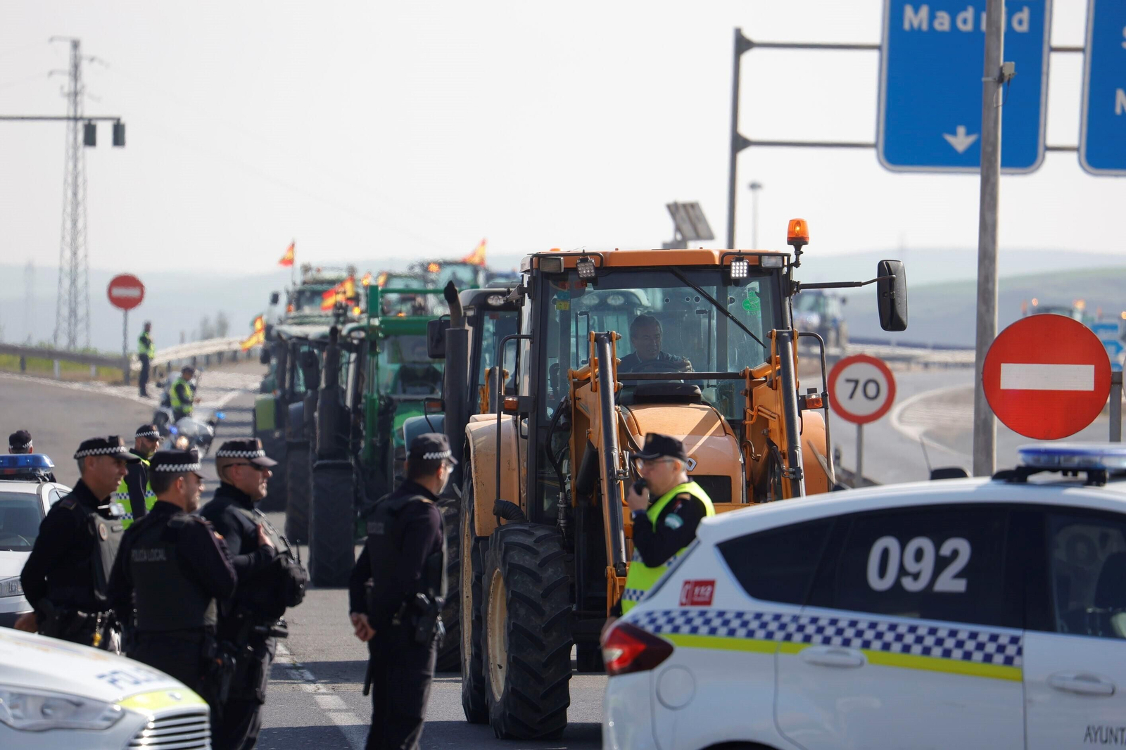 La protesta de los agricultores de Córdoba, en imágenes