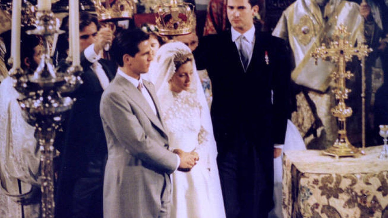 El ahora Rey Felipe VI, ejerciendo de padrino en el enlace de su primo Pablo.