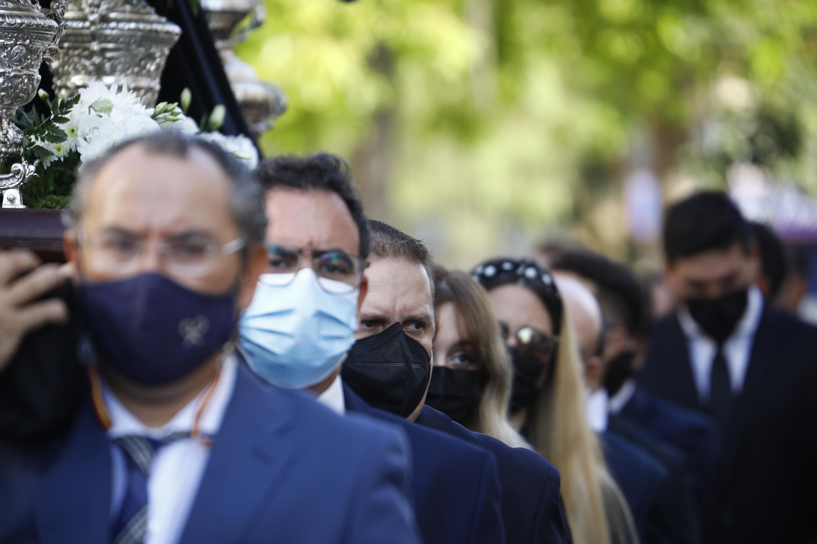 La procesión de la Virgen de la Soledad de Córdoba, en fotografías