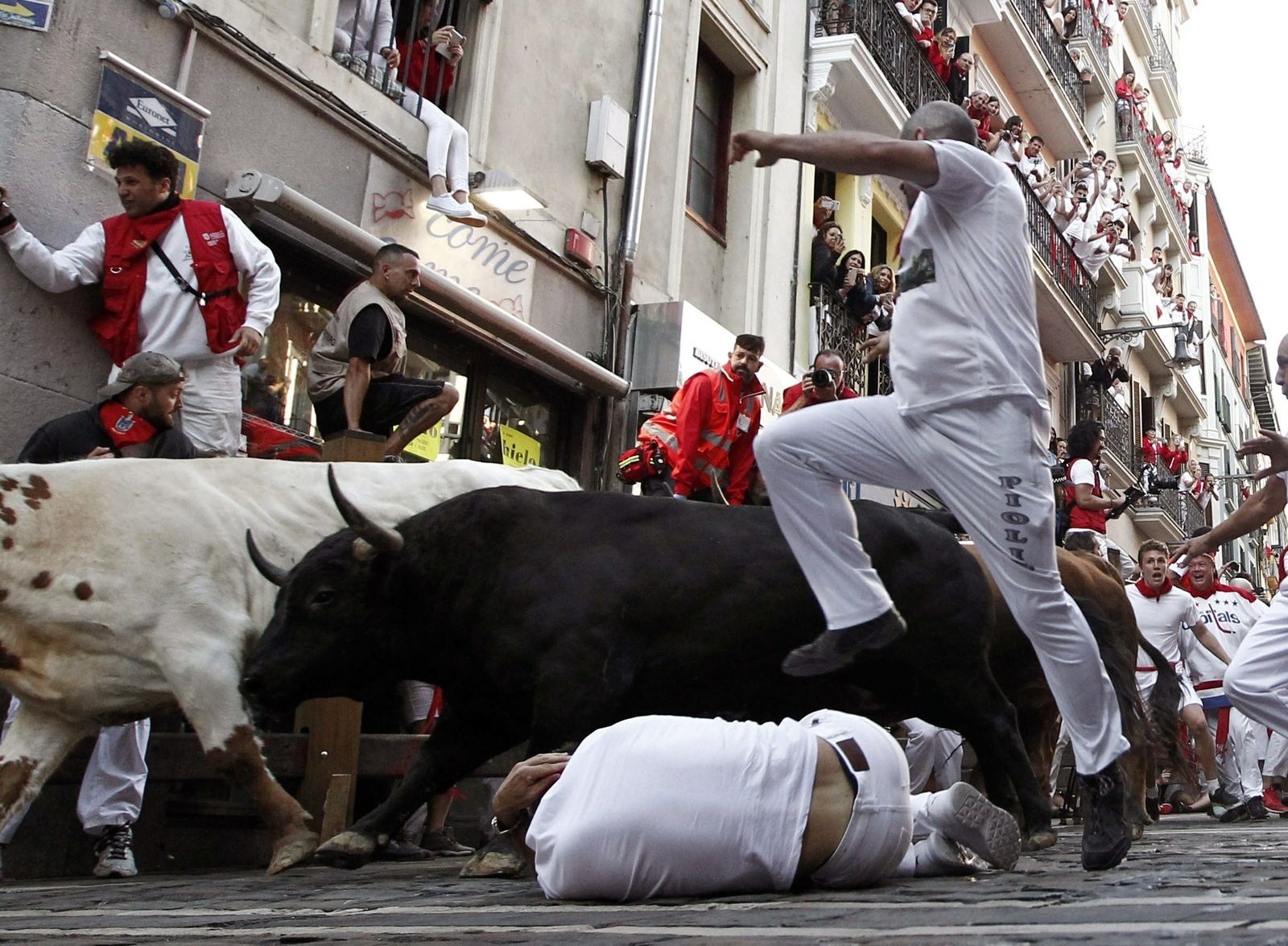 El quinto encierro de San Fermin 2019 en imágenes