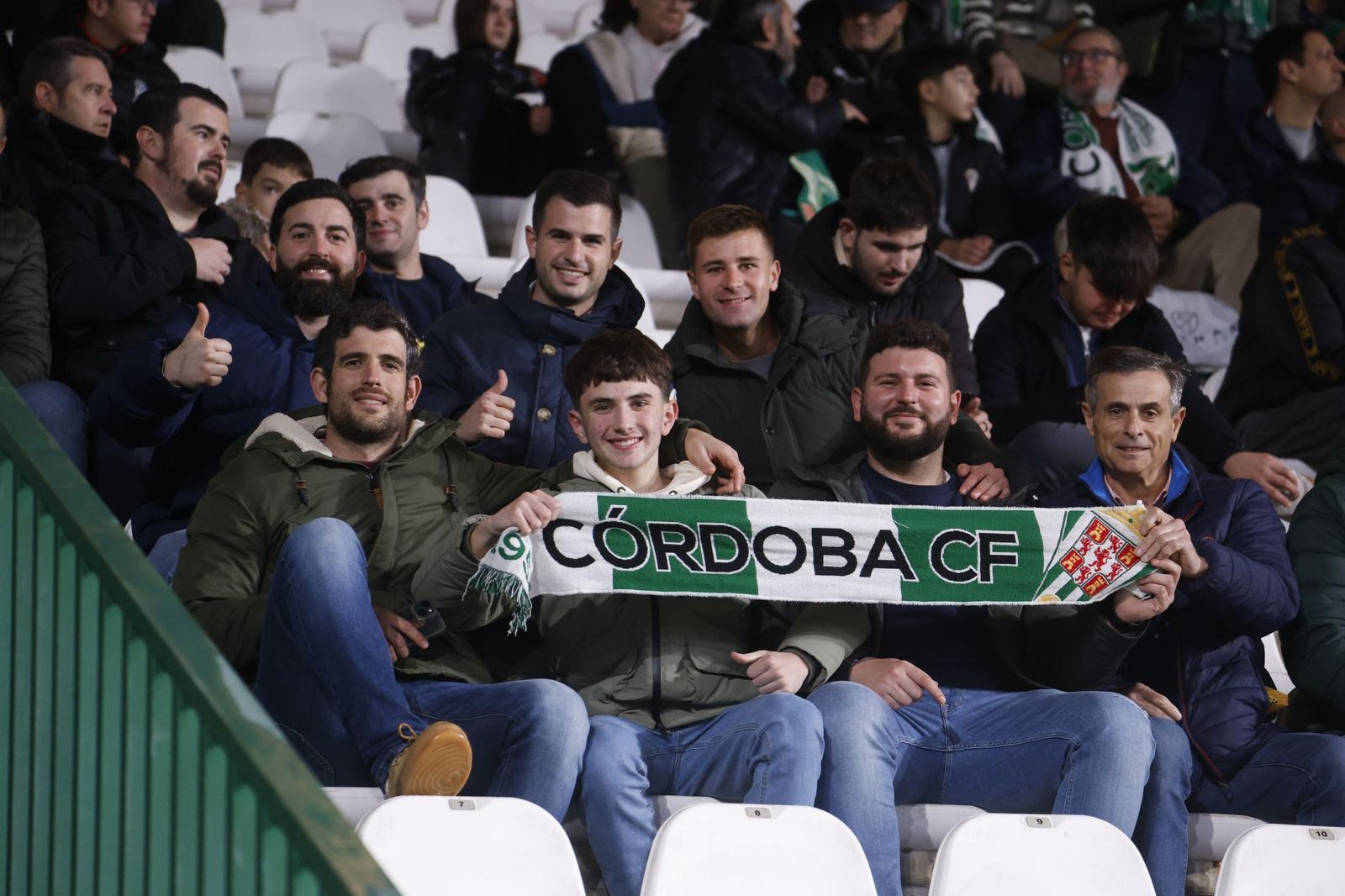 Las mejores fotos del ambiente en El Arcángel para el Córdoba CF - Burgos