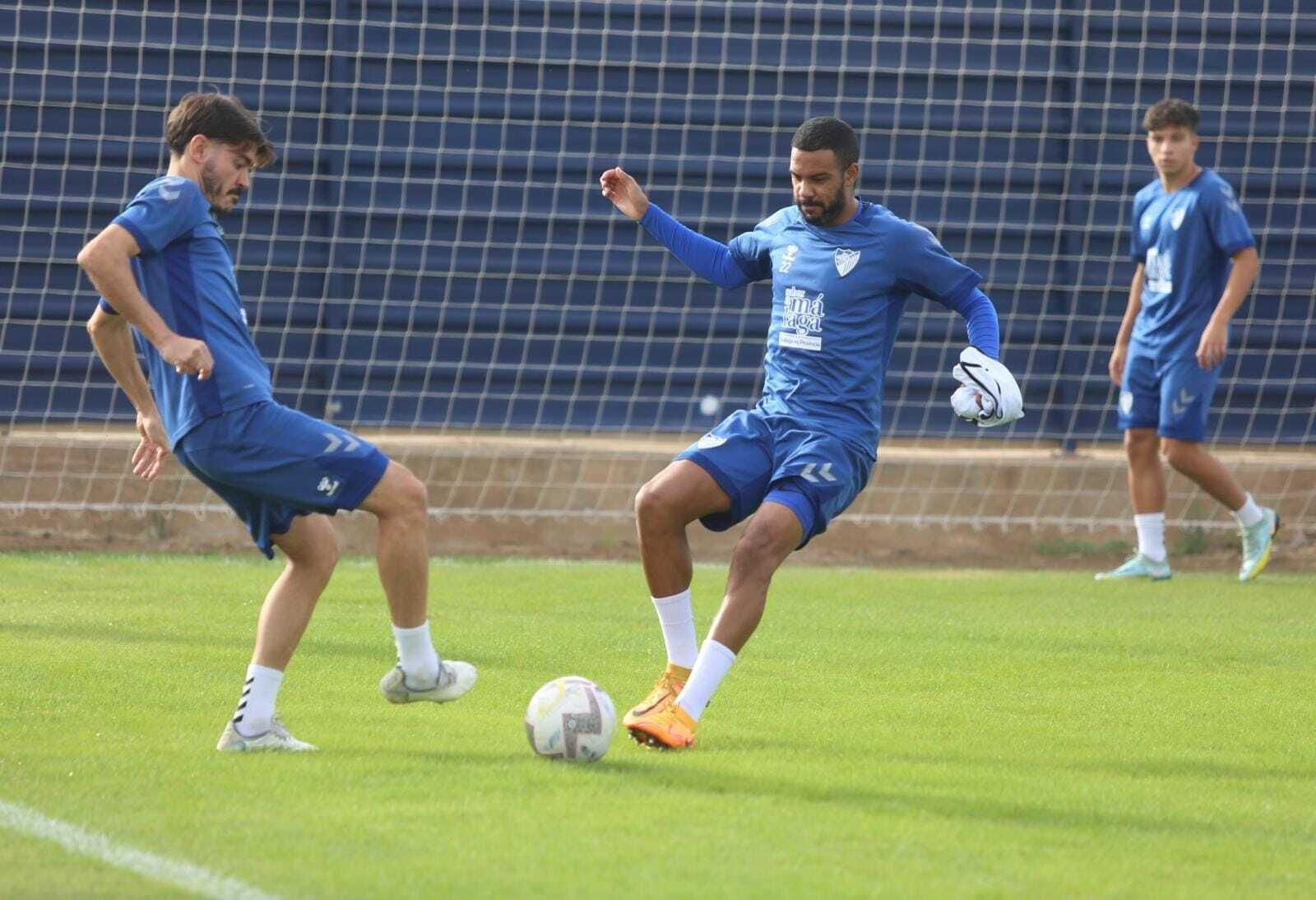 El Málaga CF vuelve al trabajo en La Federación El Málaga CF vuelve al trabajo en La Federación