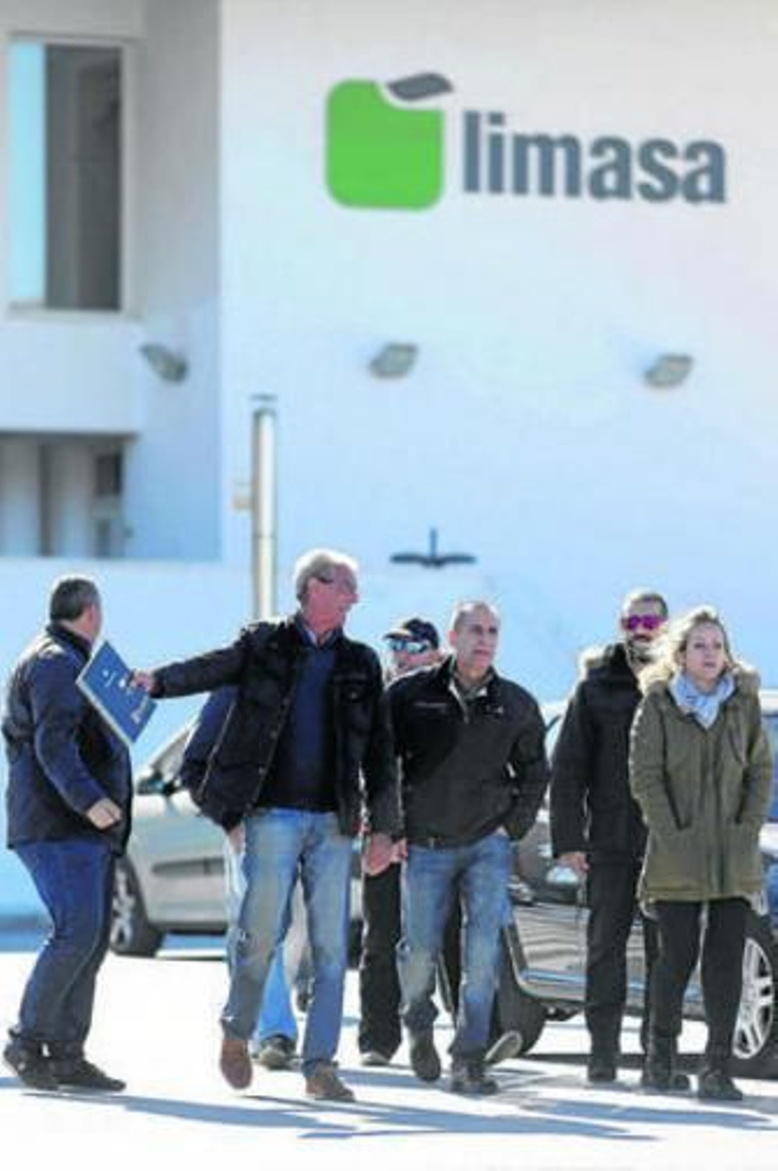 Miembros del comité en la asamblea celebrada en noviembre.
