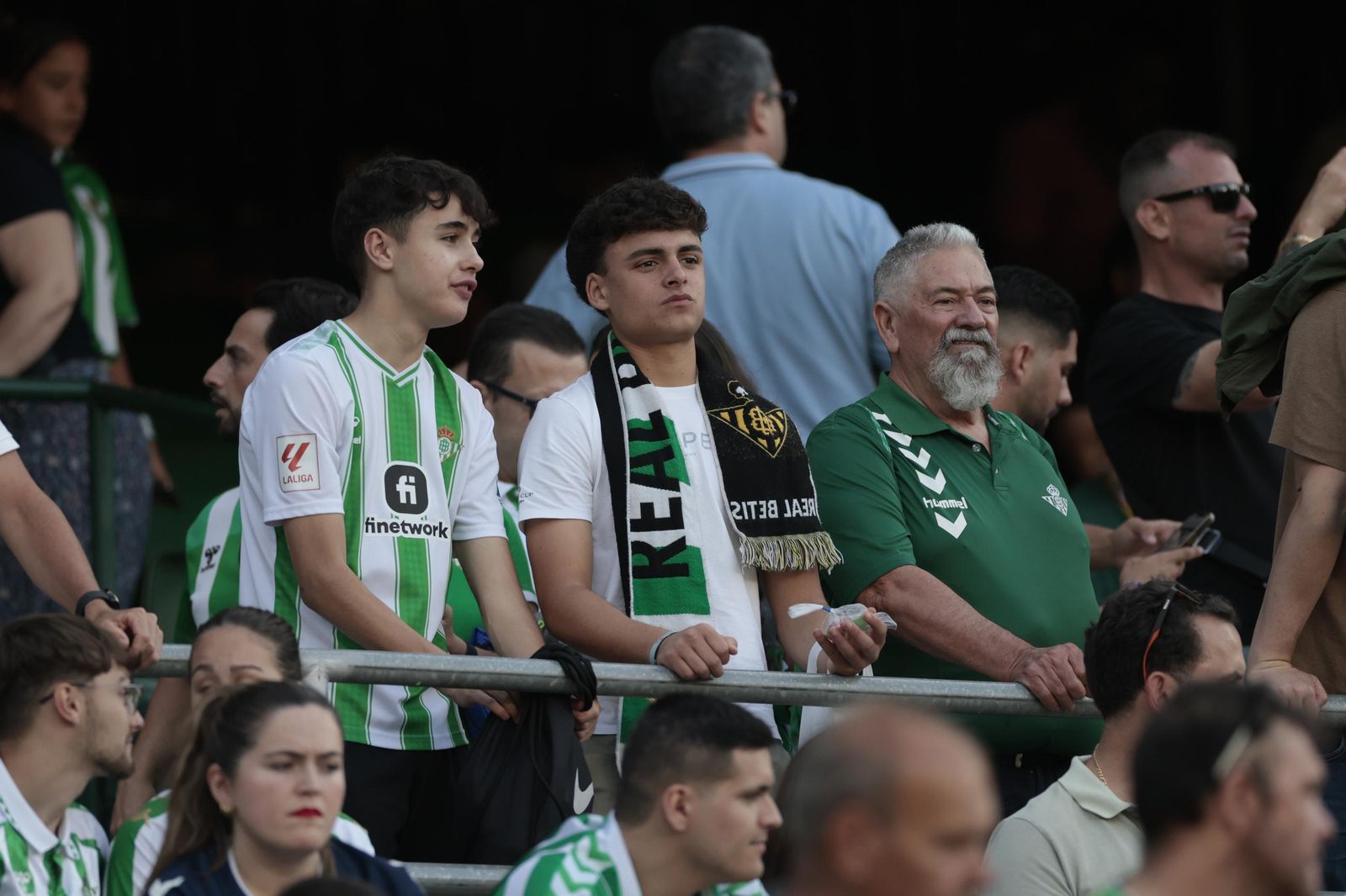Búscate en las fotos del Betis - Valencia