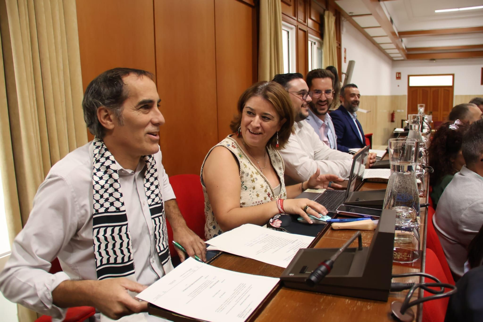 Ediles de Hacemos Córdoba durante la sesión plenaria Ediles de Hacemos Córdoba durante la sesión plenaria