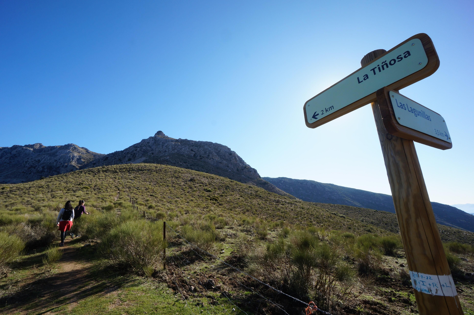 Un recorrido en fotografías de la subida a la Tiñosa, el pico más alto de Córdoba