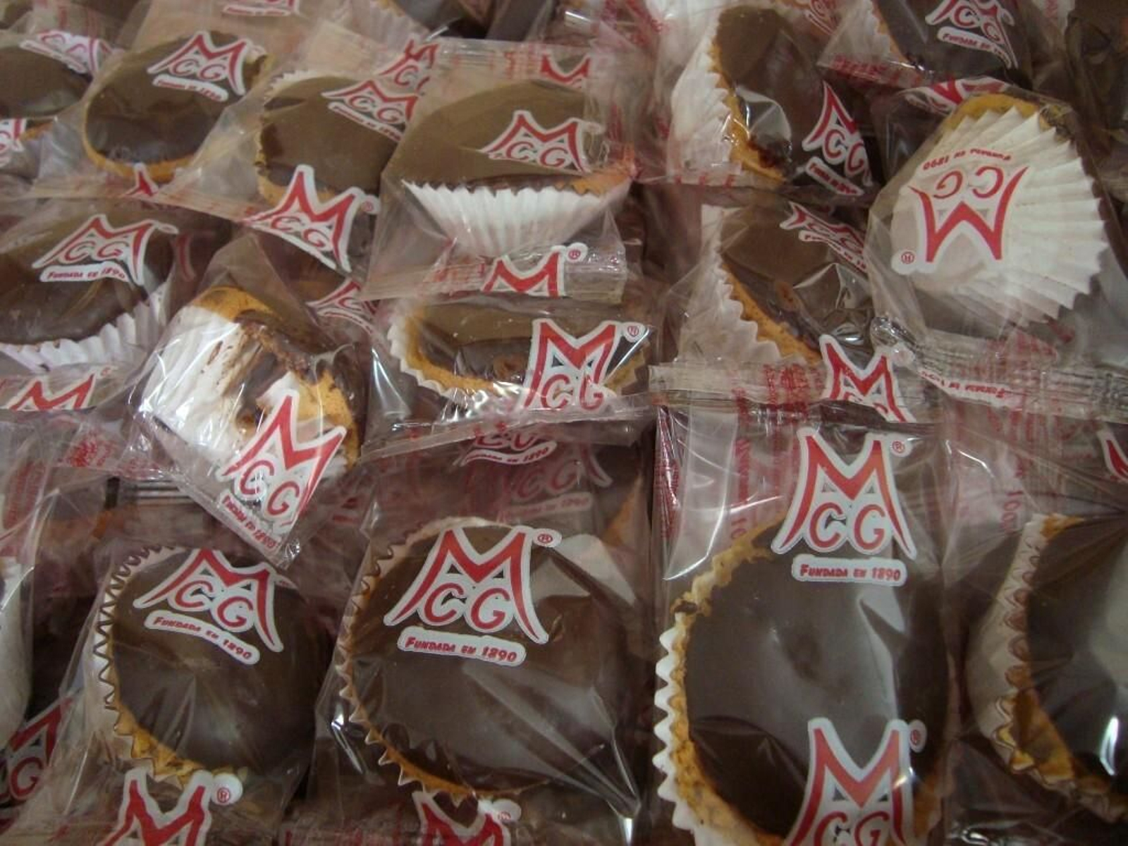 Mini magdalenas al chocolate de Albanchez de Mágina.