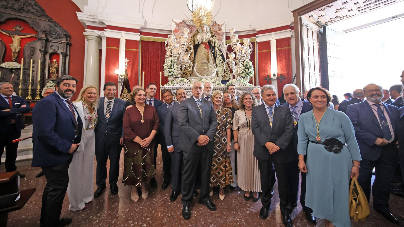 Medalla de Oro de Jerez a la Virgen de la Coronación