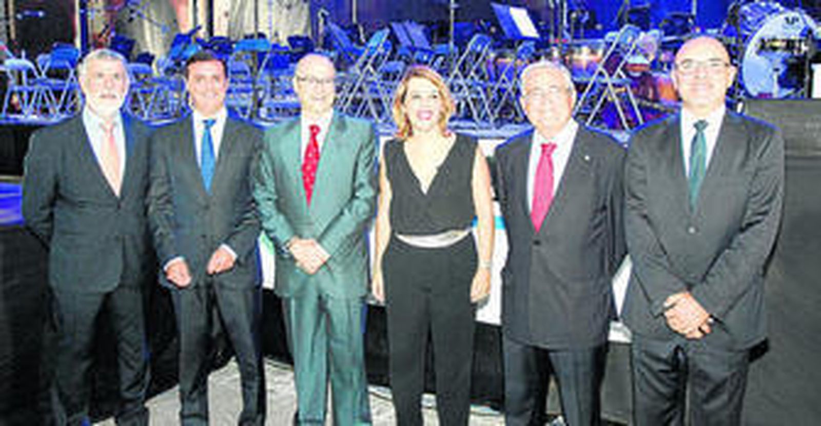 Emilio Osorio, Javier Aureliano García, Luis Rogelio Rodríguez-Comendador, Sonia Ferrer, Andrés García Lorca y Antonio Lao en el inicio de la gala.